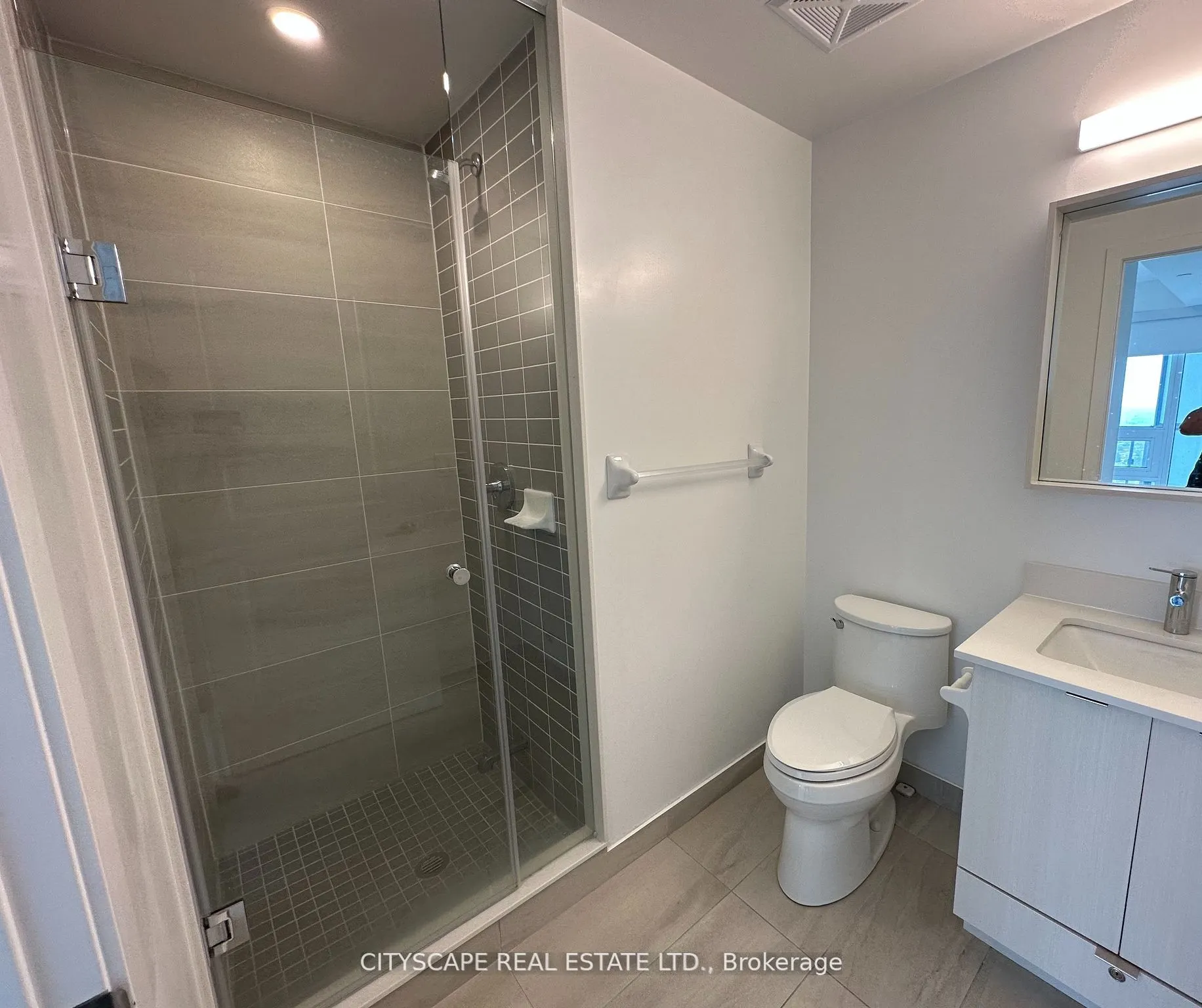 4655 Metcalfe Avenue, #1906