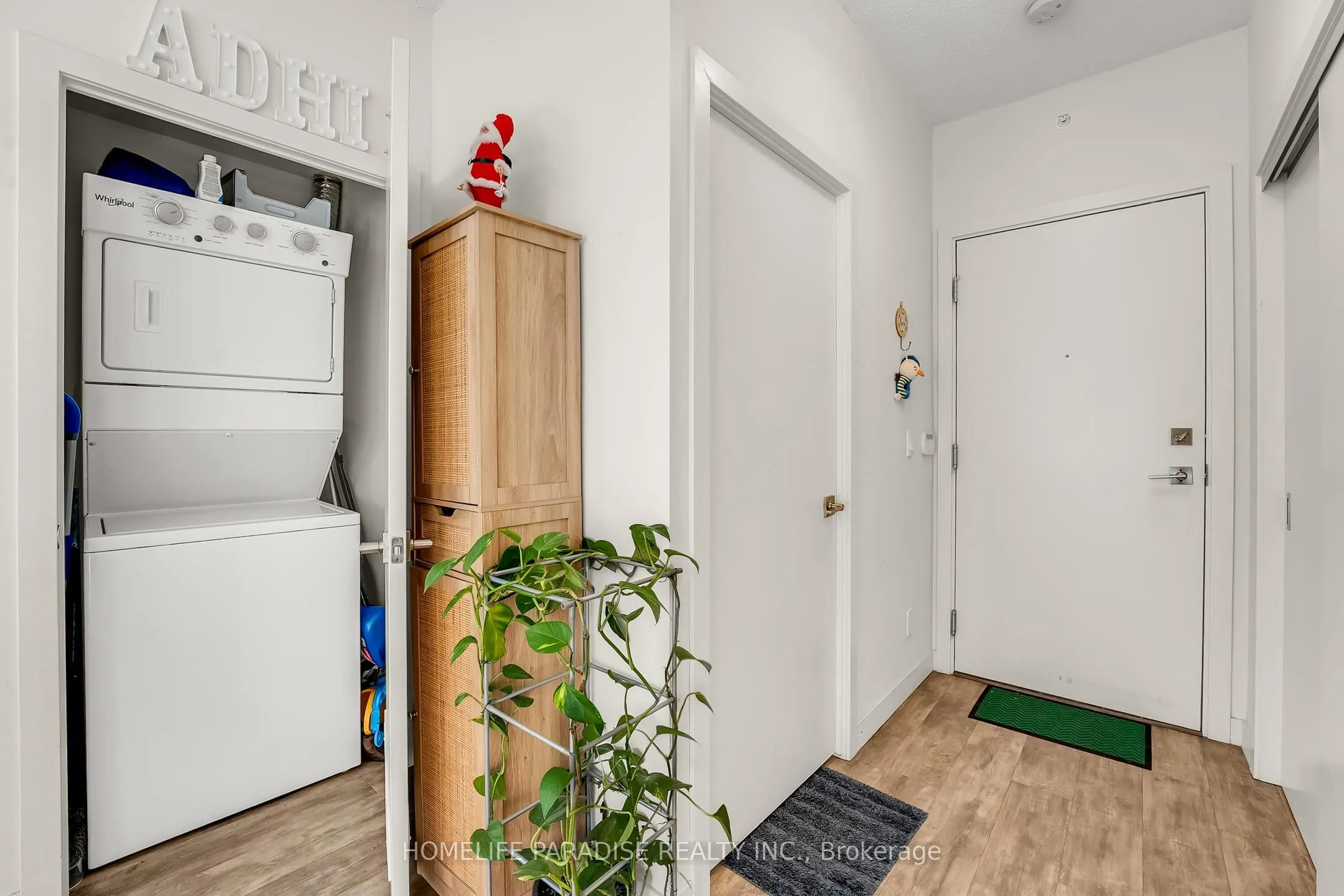 2087 Fairview Street, #1407