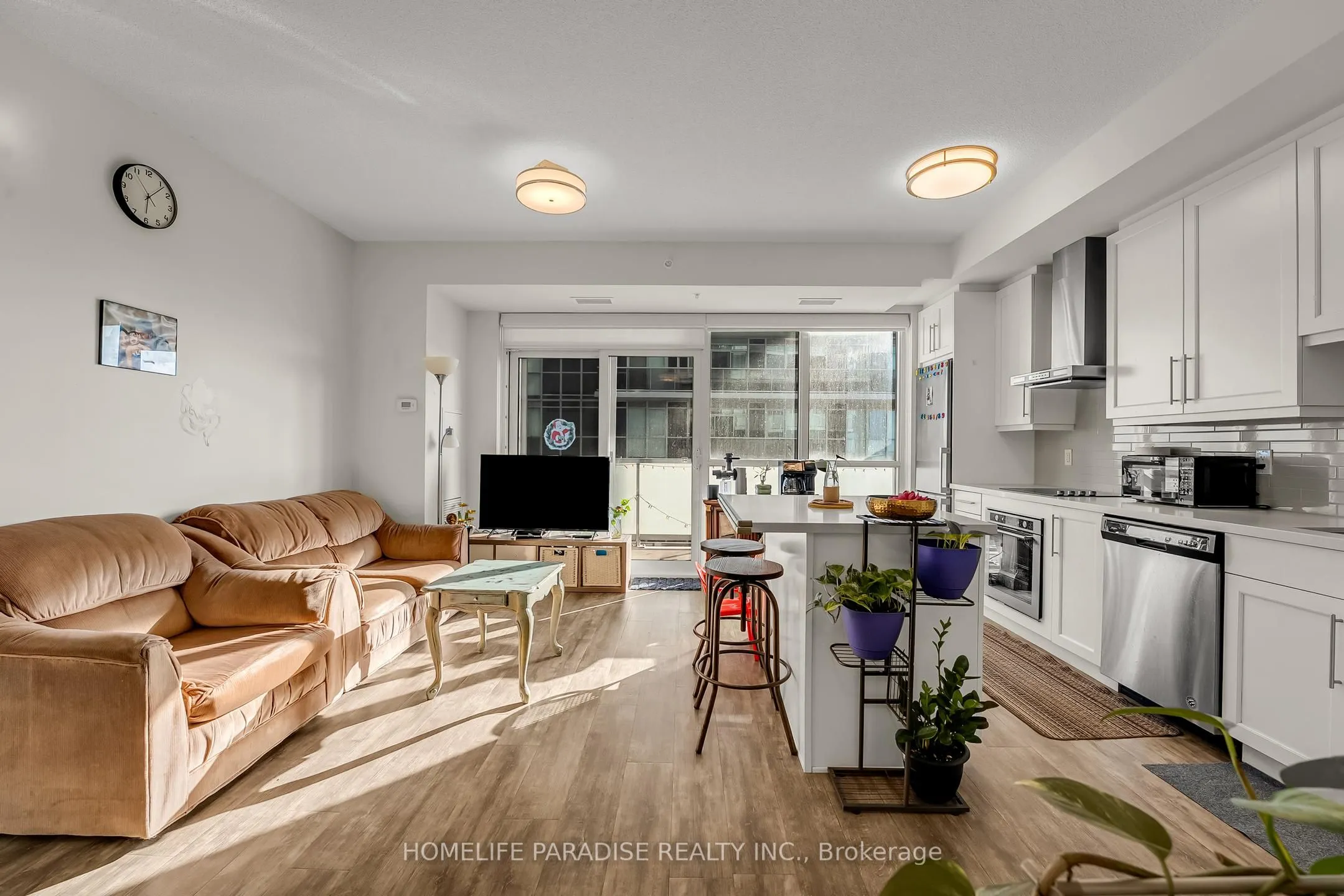 2087 Fairview Street, #1407