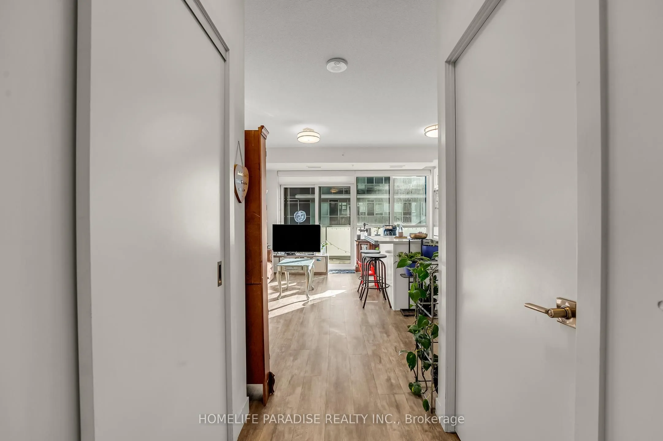 2087 Fairview Street, #1407