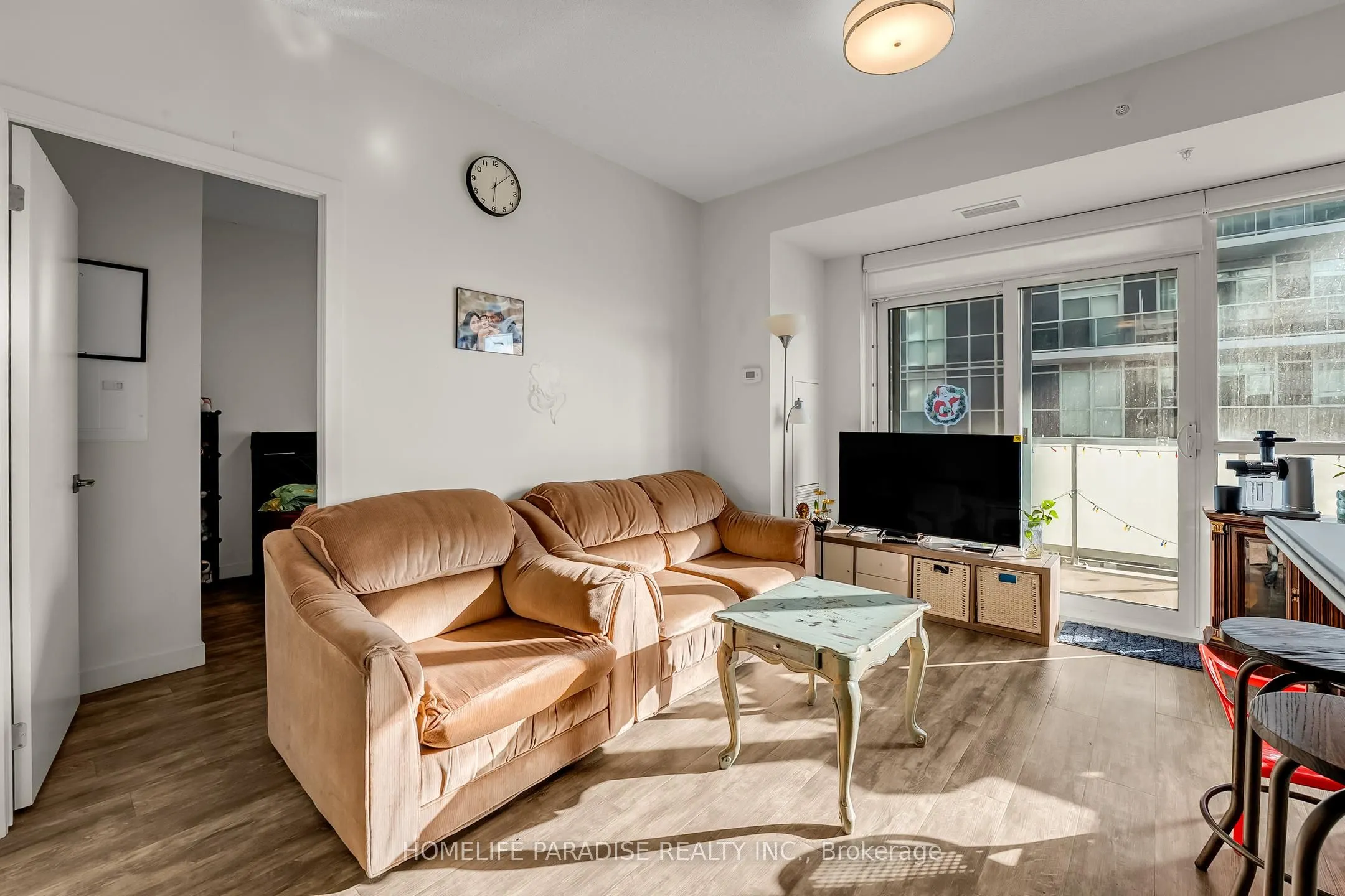 2087 Fairview Street, #1407