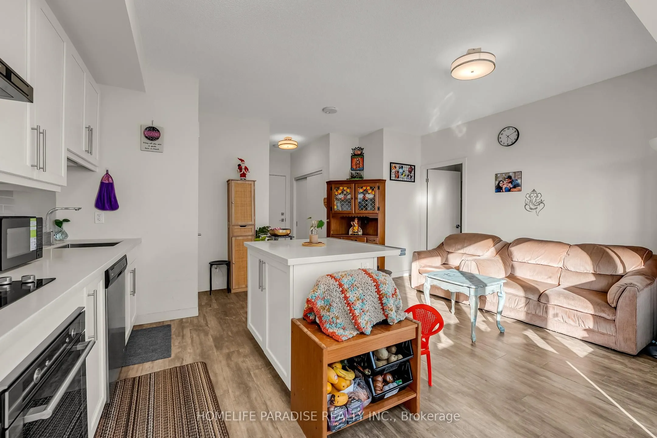 2087 Fairview Street, #1407
