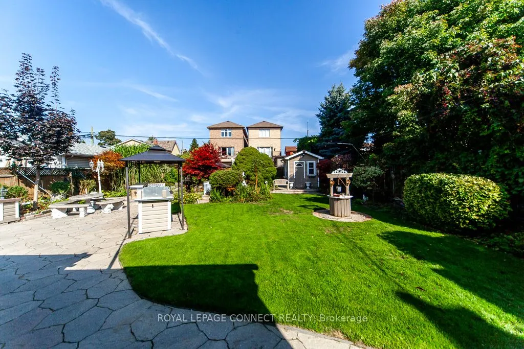 30 East Drive E