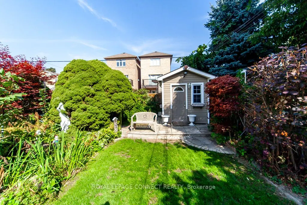 30 East Drive E
