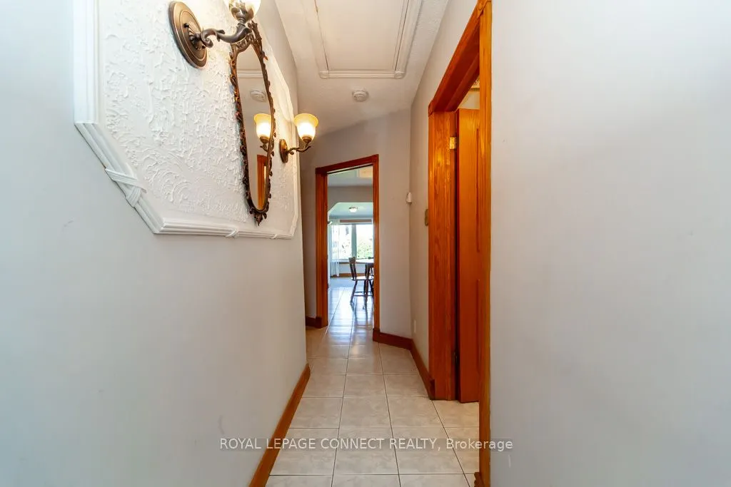 30 East Drive E