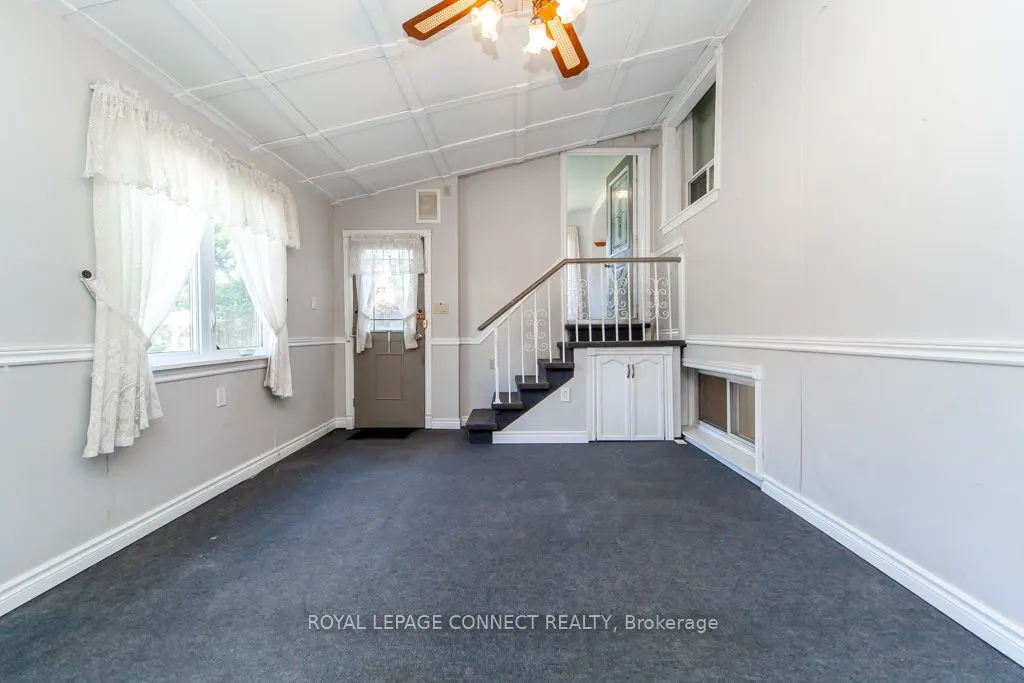 30 East Drive E