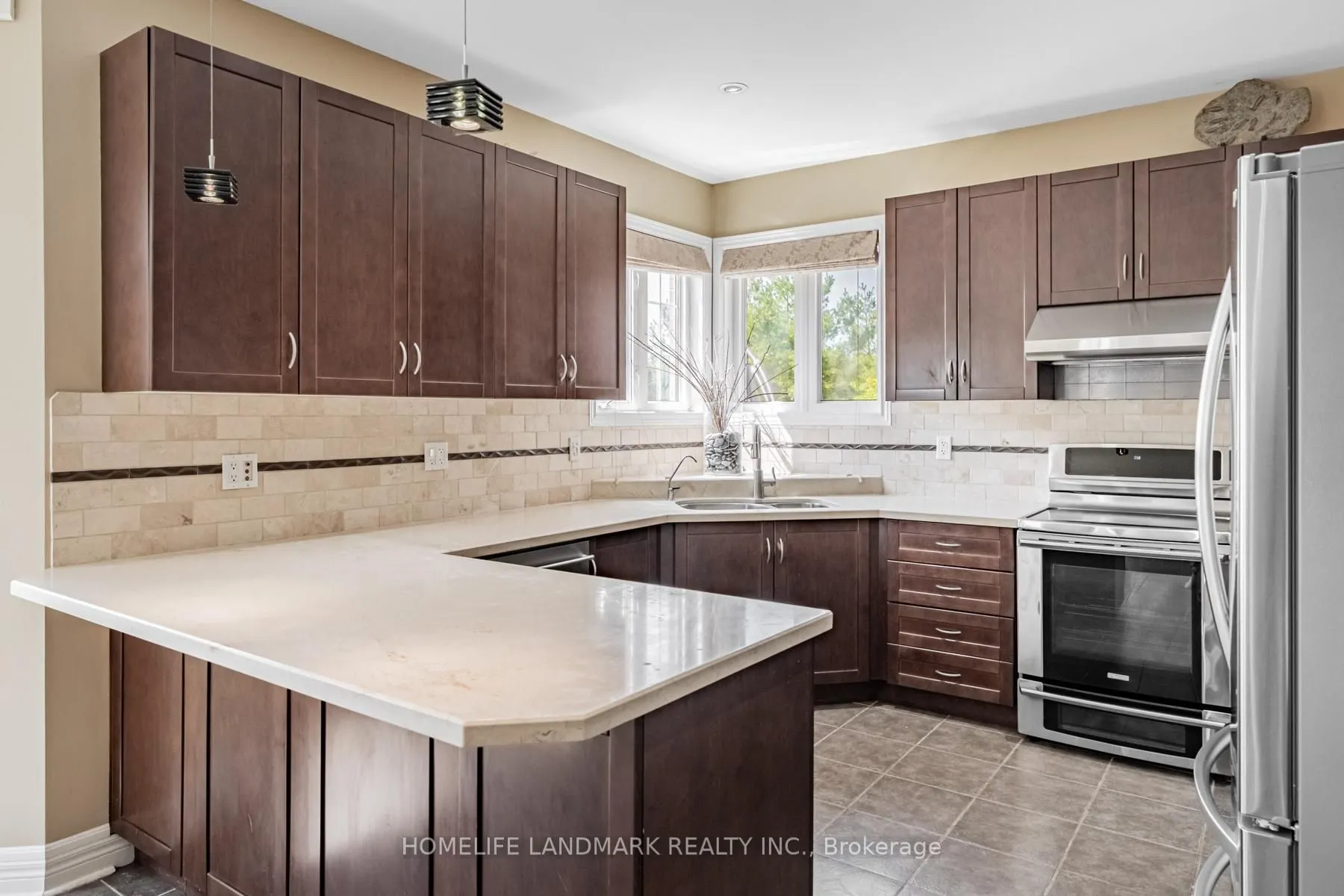 2481 Whistling Springs Crescent