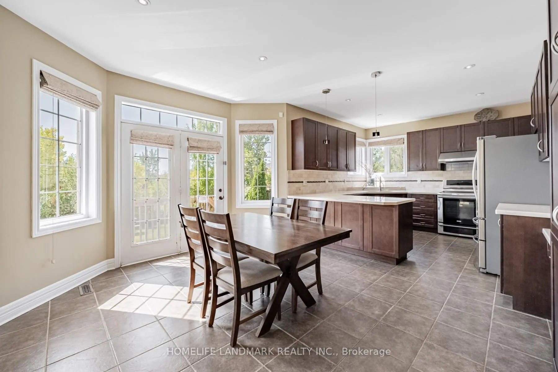 2481 Whistling Springs Crescent