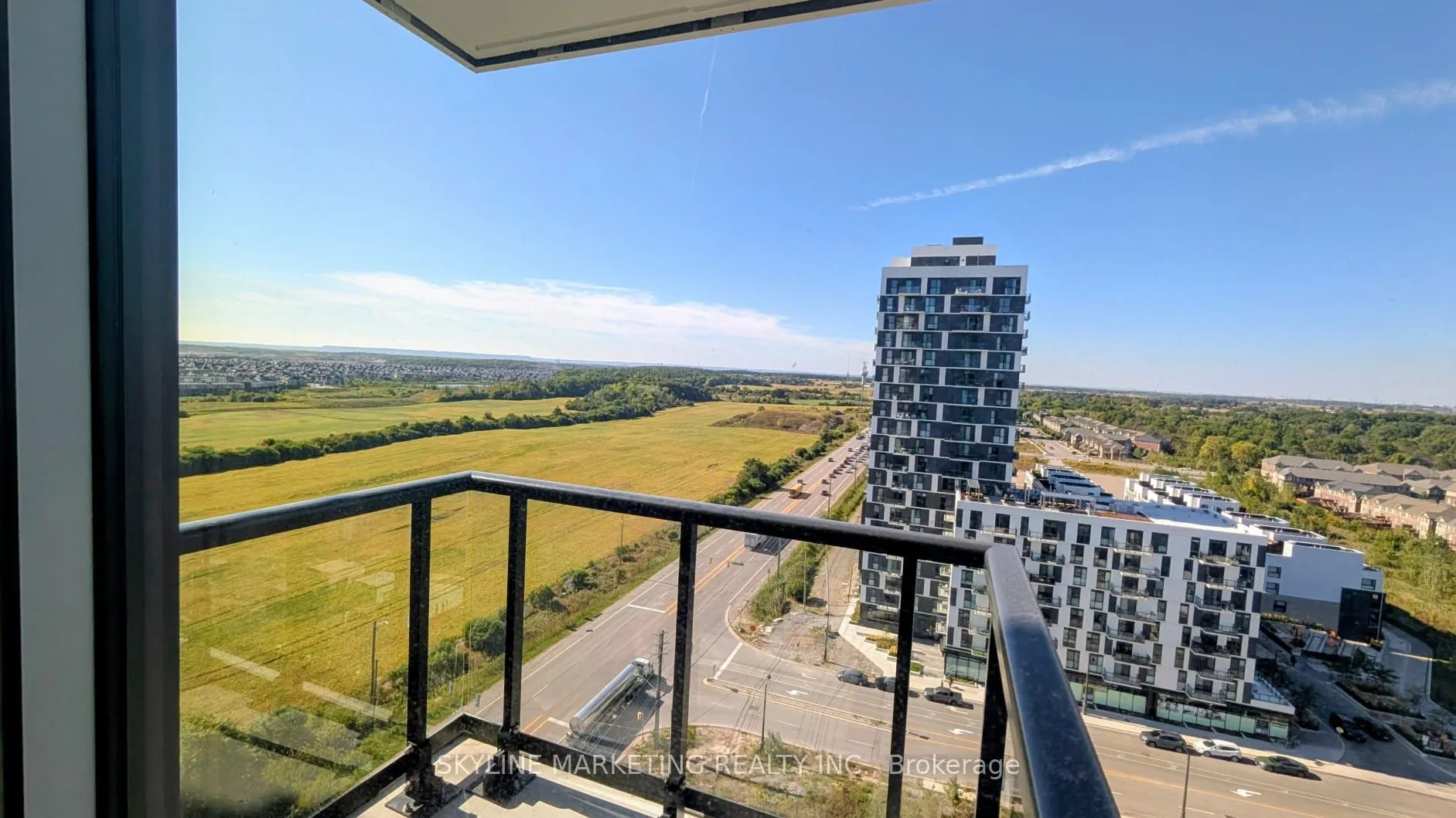3079 Trafalgar Road, #1504