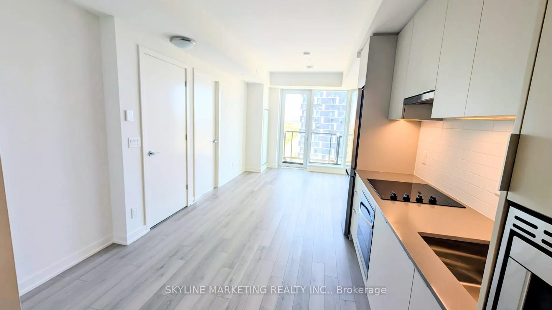 3079 Trafalgar Road, #1504