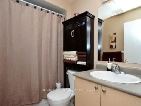 4965 Southampton Drive, #32
