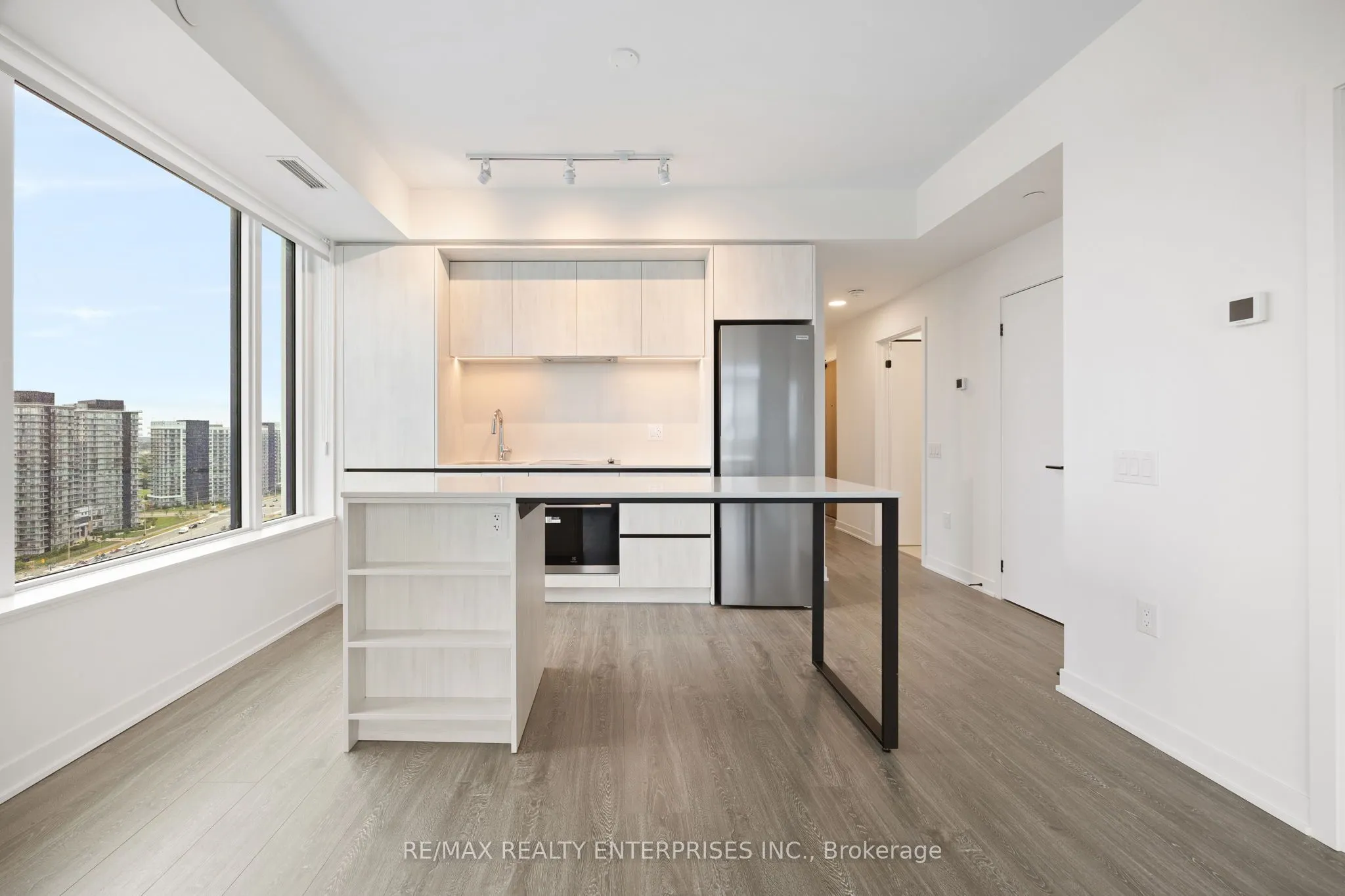 2495 Eglinton Avenue W, #2003