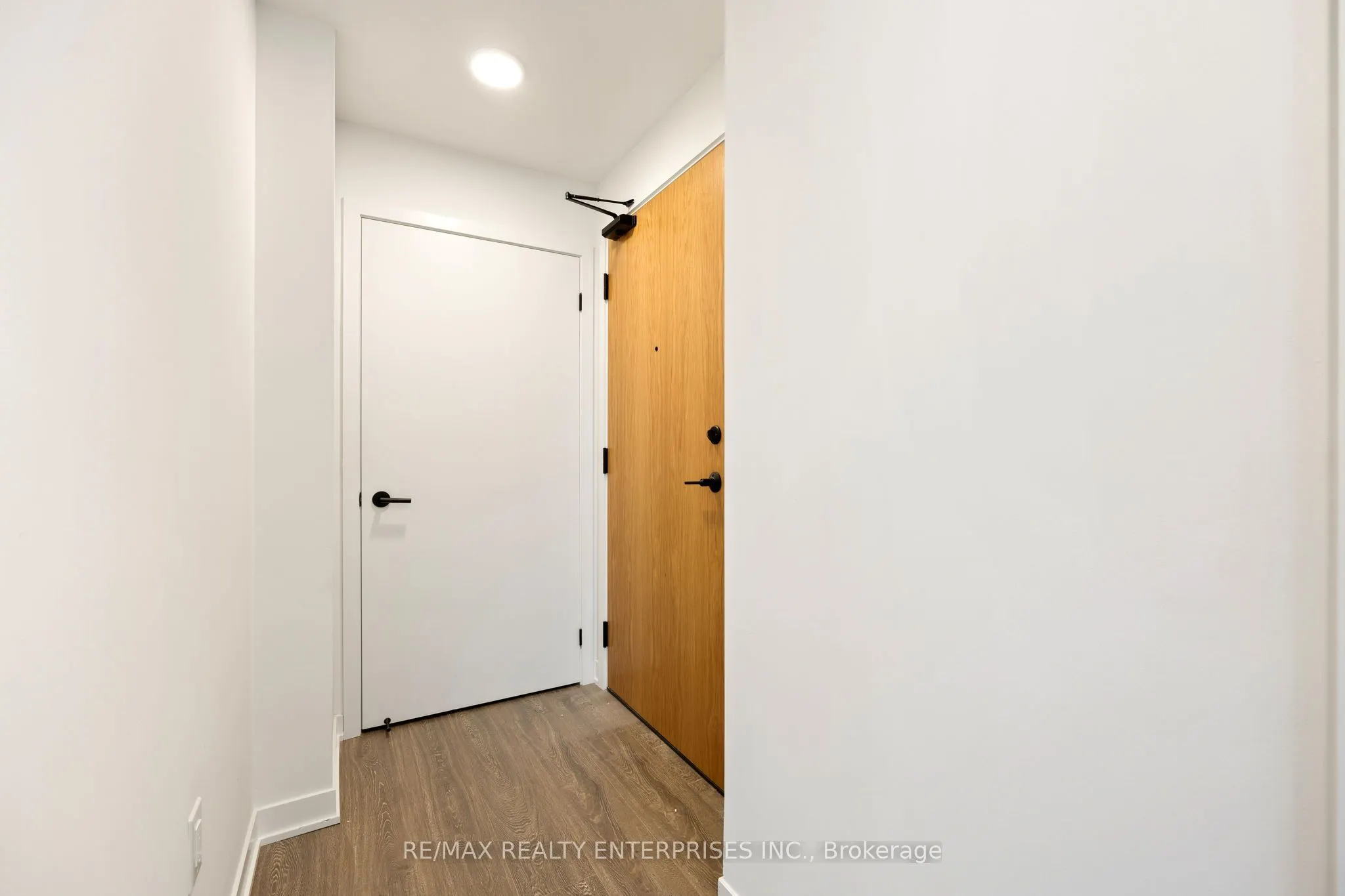 2495 Eglinton Avenue W, #2003