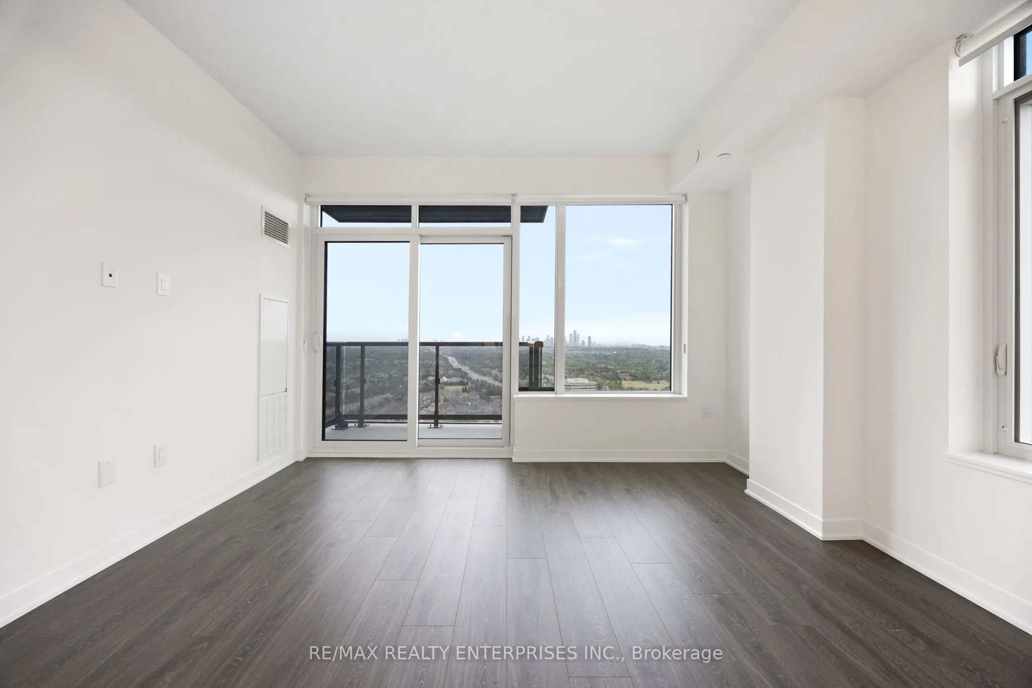 2495 Eglinton Avenue W, #2003