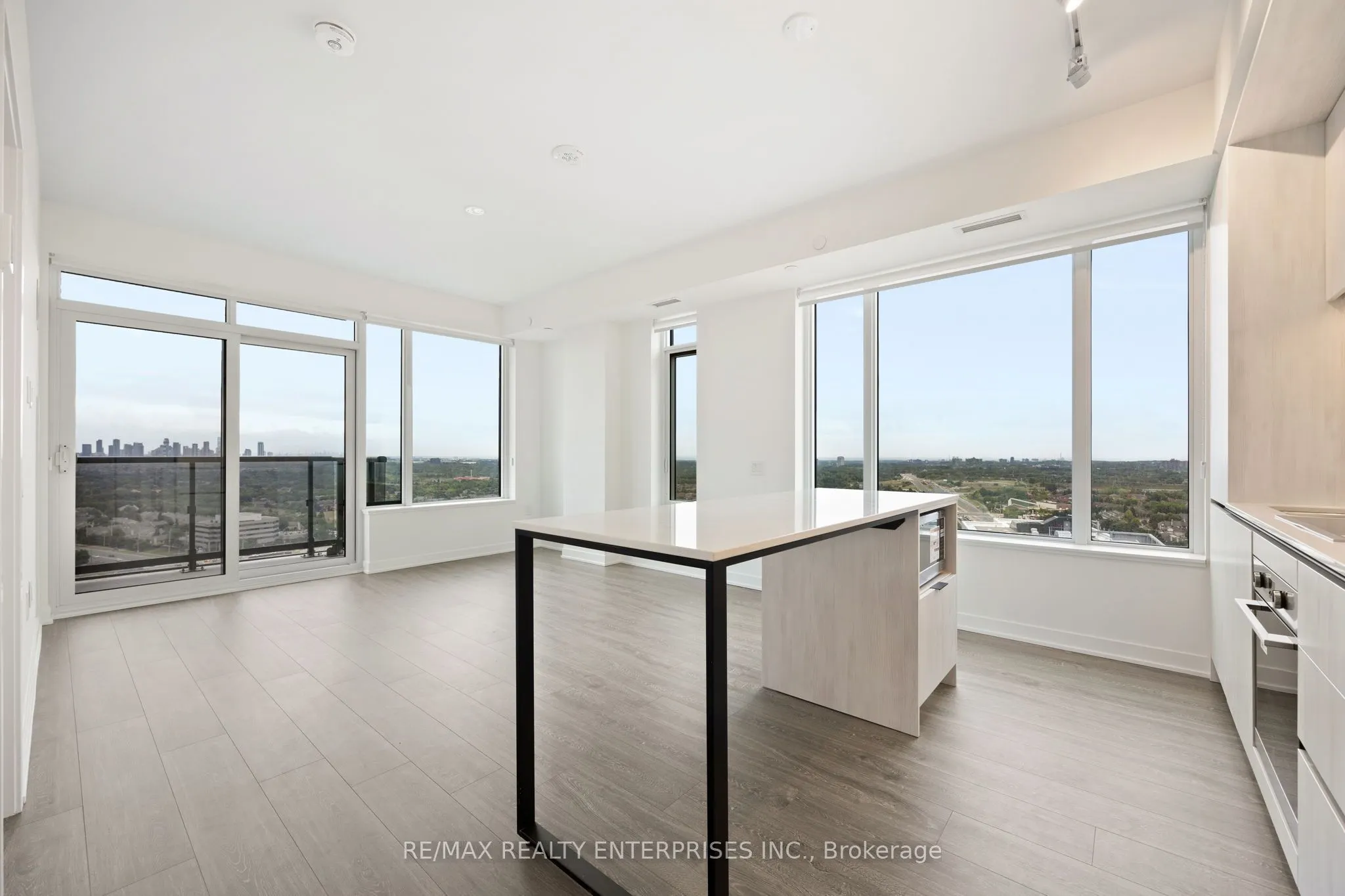 2495 Eglinton Avenue W, #2003