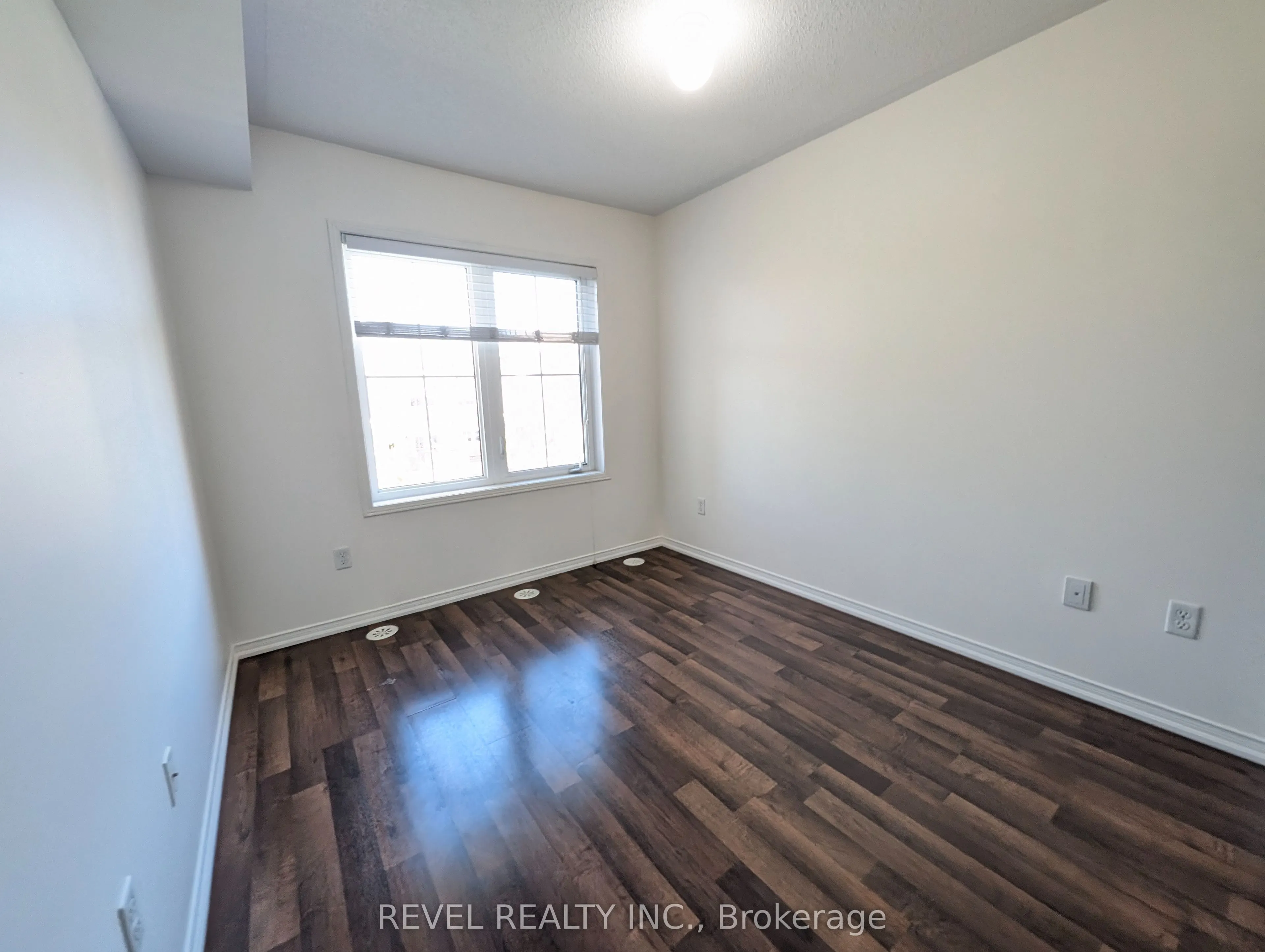 2488 Post Road, #8