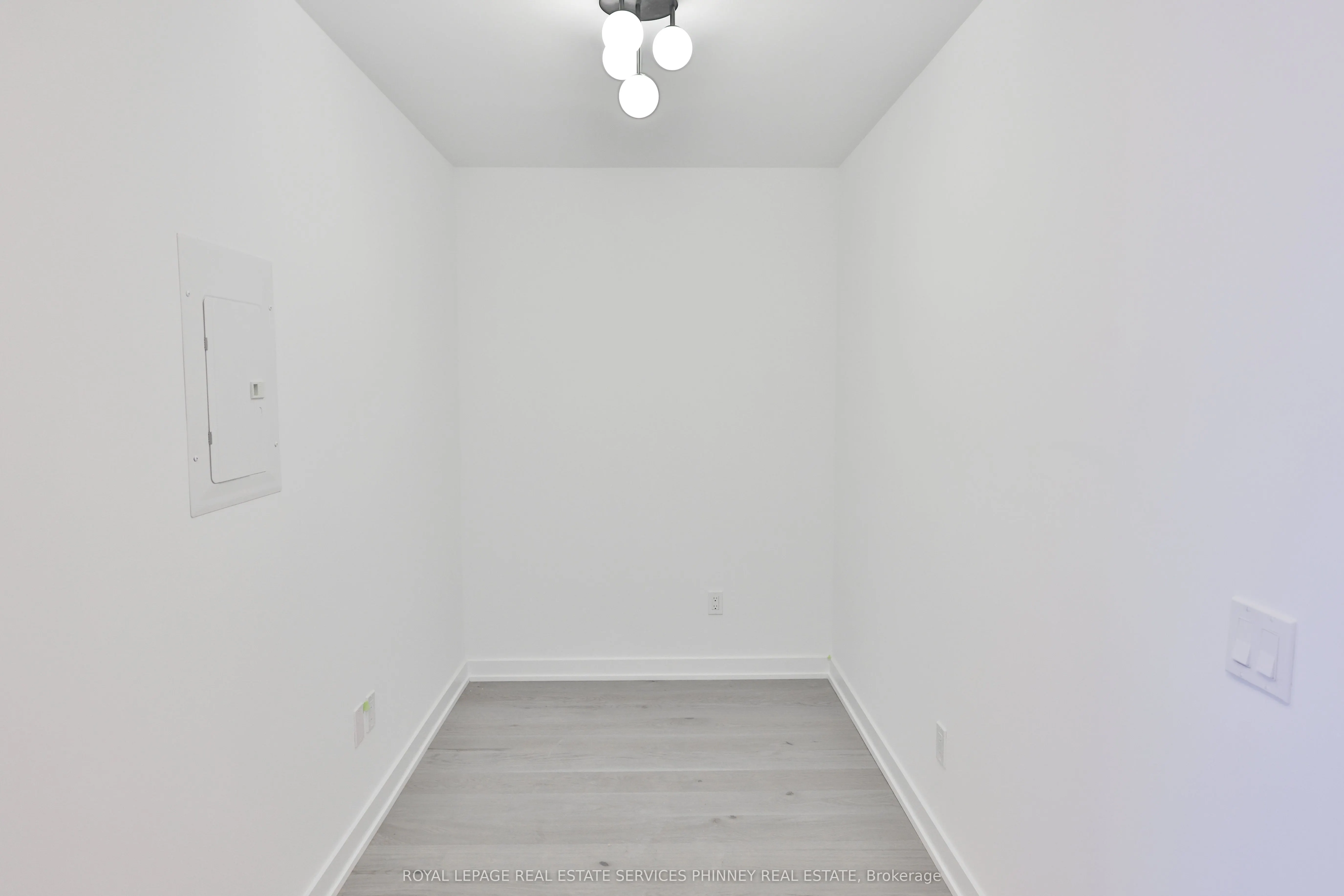 1035 Southdown Road, #LPH 1804
