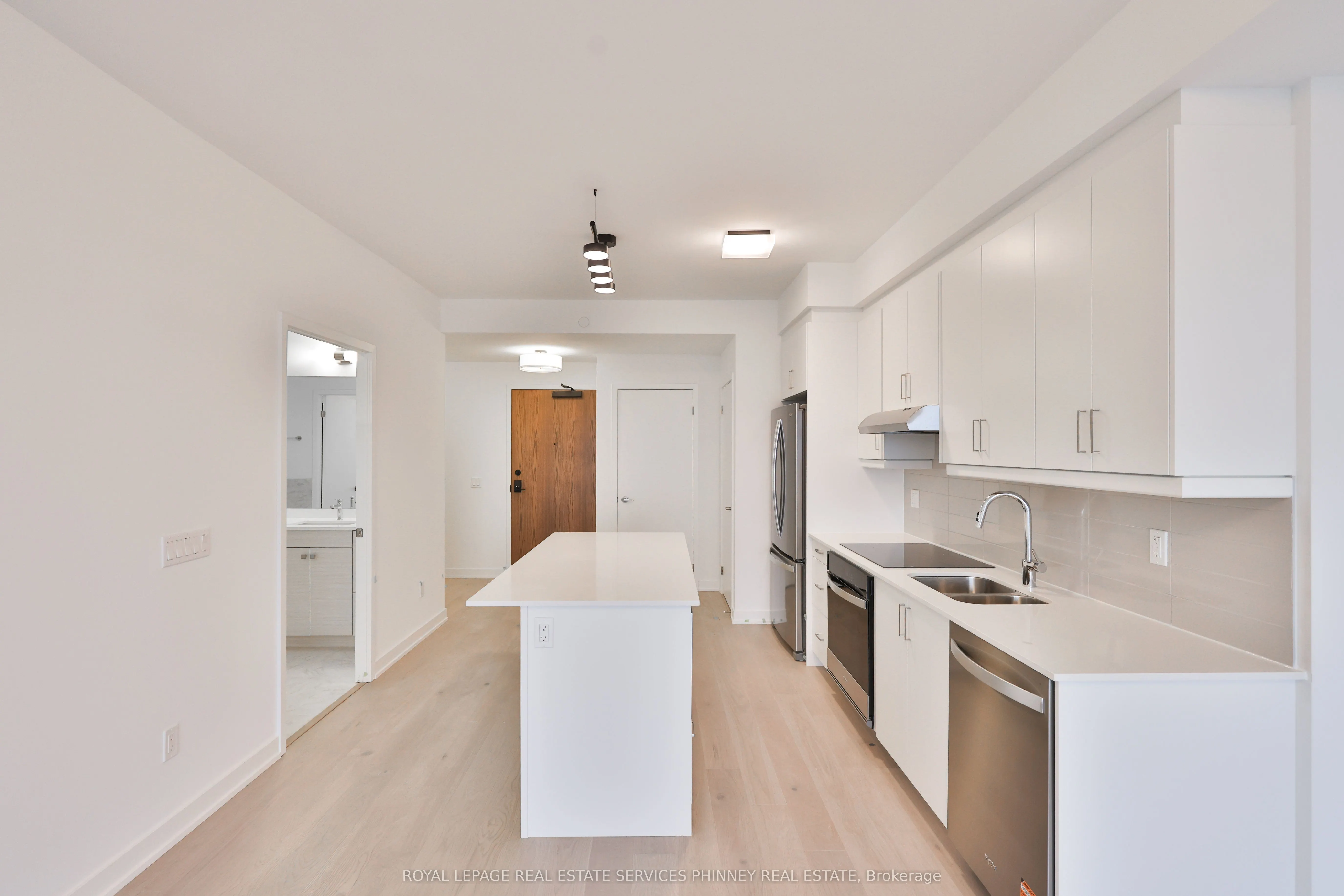 1035 Southdown Road, #LPH 1804