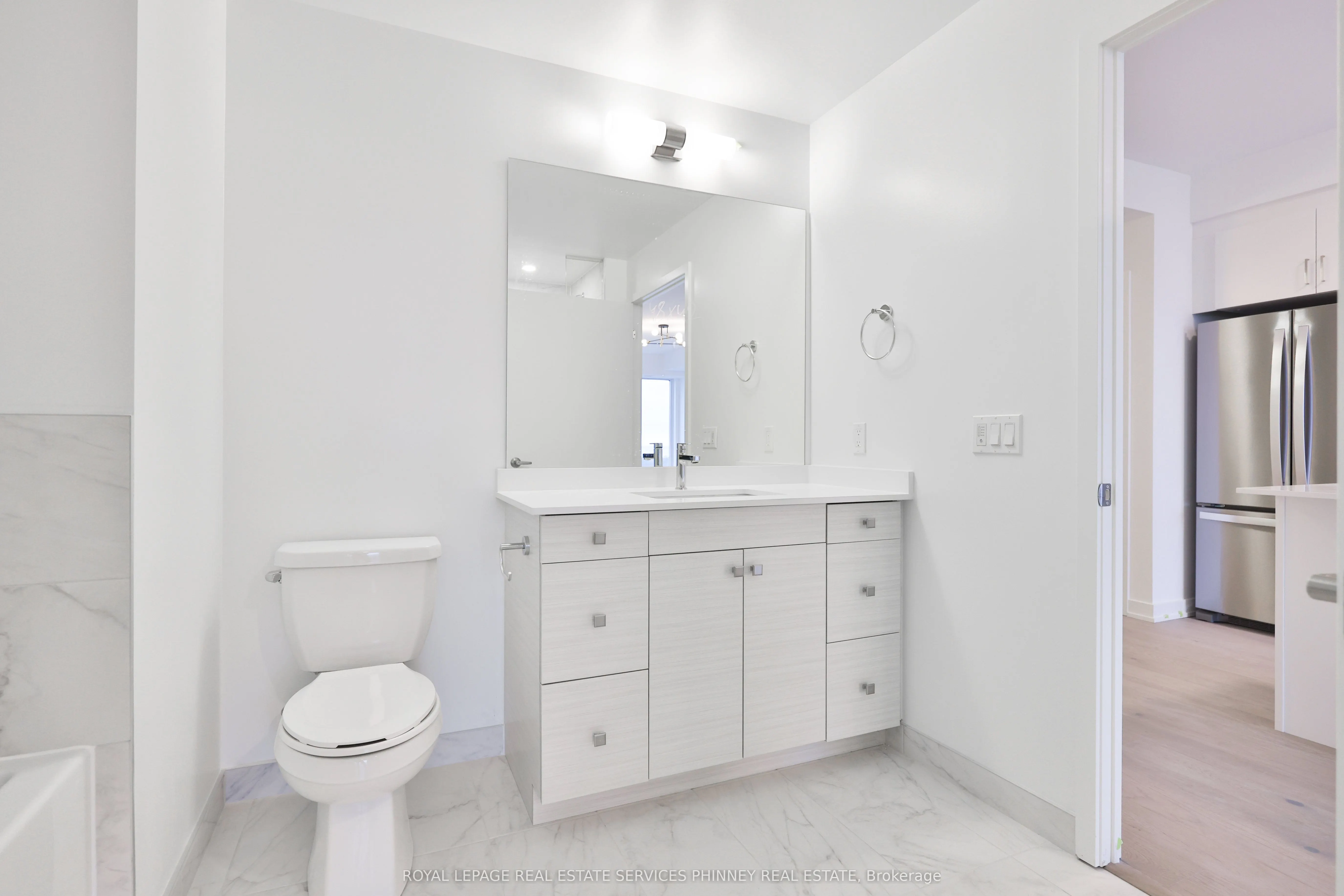 1035 Southdown Road, #LPH 1804