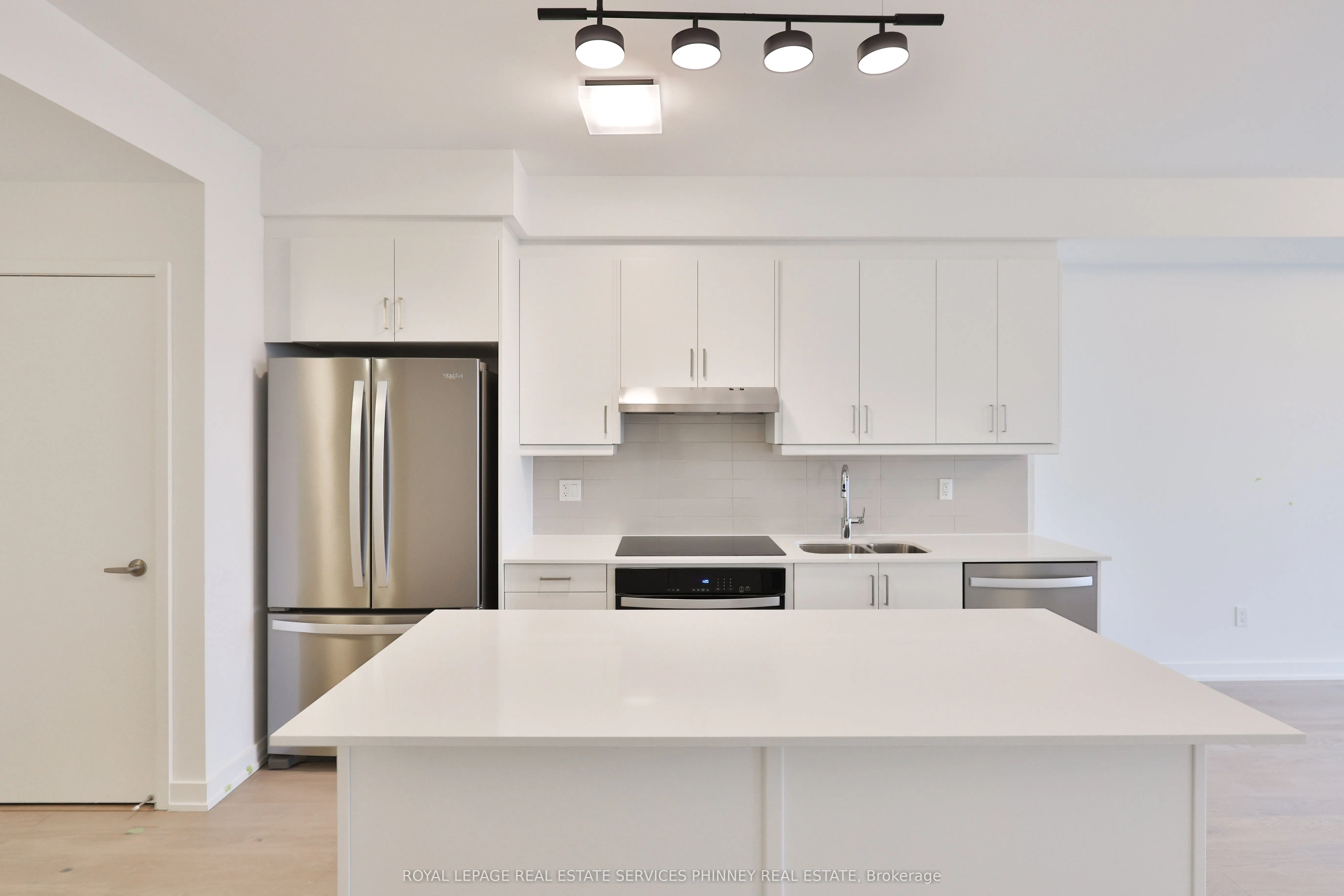 1035 Southdown Road, #LPH 1804