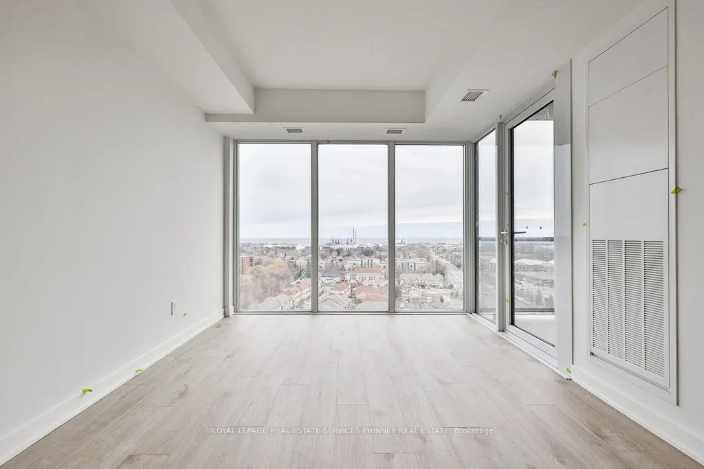 1035 Southdown Road, #LPH 1804