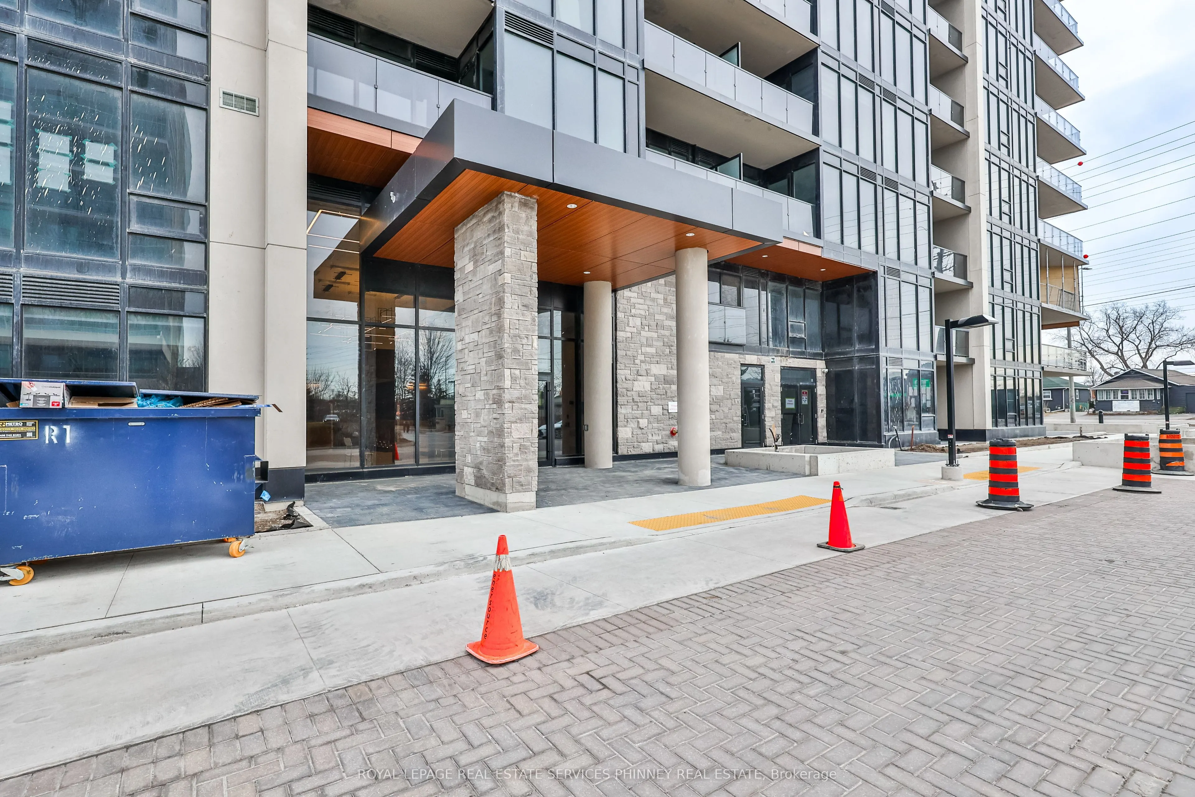 1035 Southdown Road, #LPH 1804