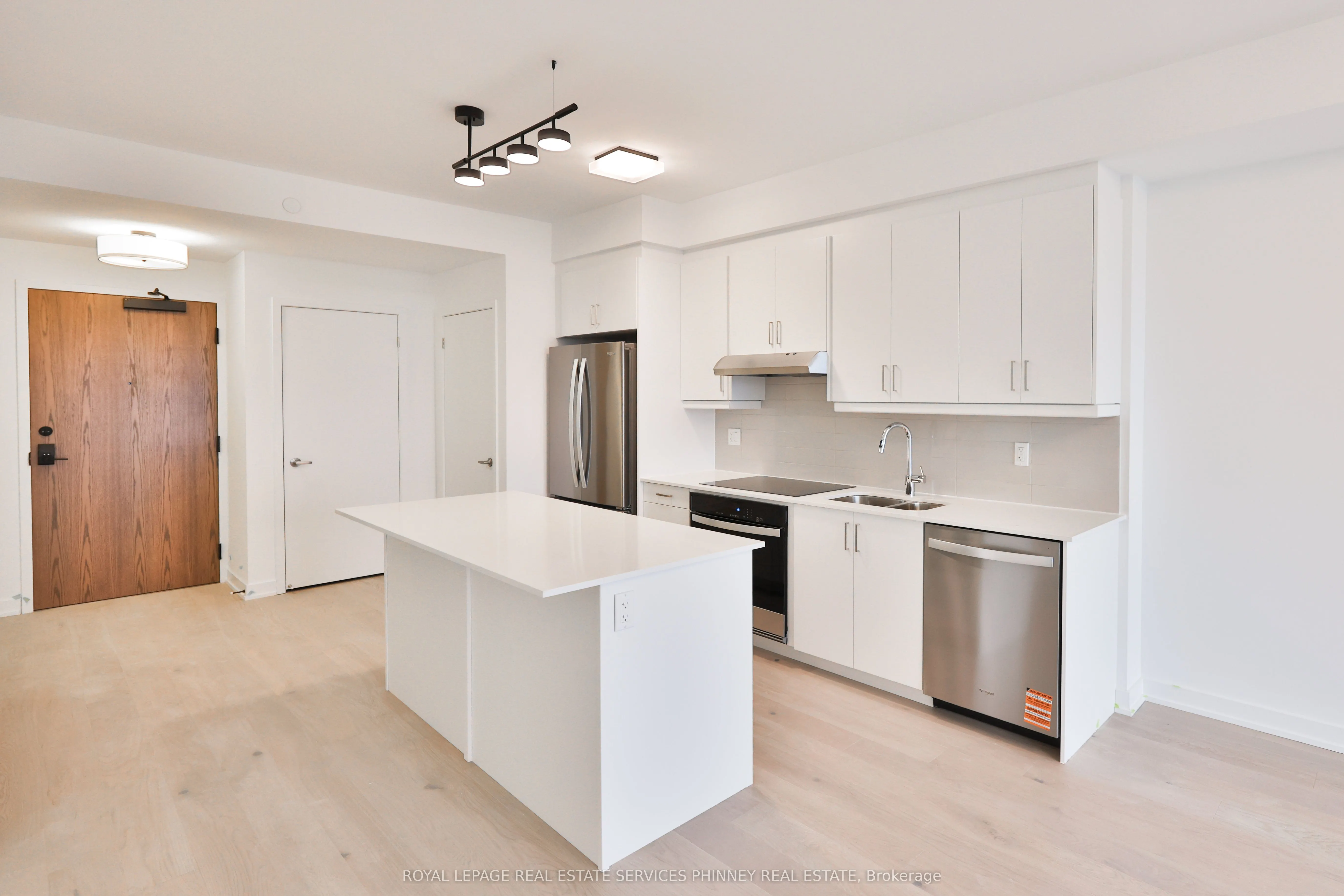 1035 Southdown Road, #LPH 1804