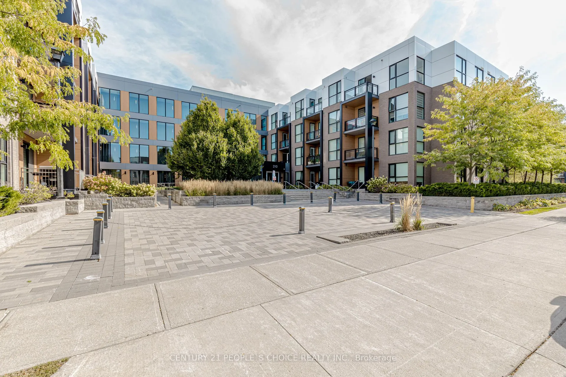 210 Sabina Drive, #217