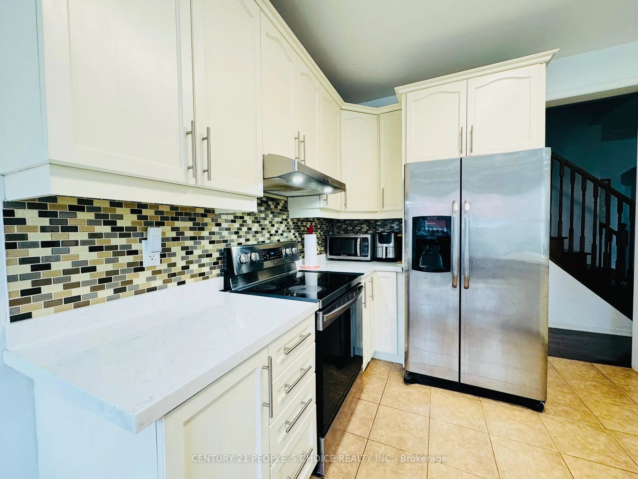 1135 Solomon Court, #Upper
