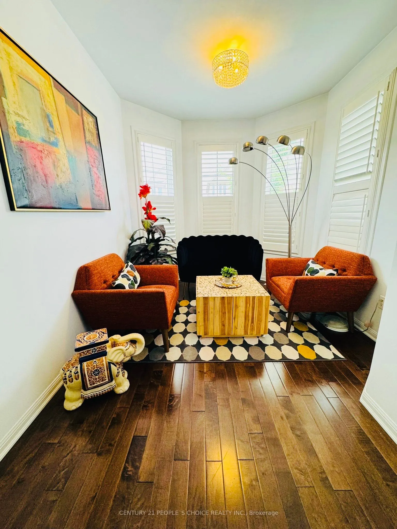 1135 Solomon Court, #Upper