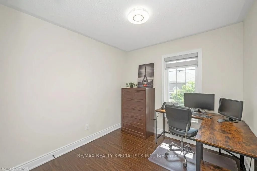 34 Aspen Hills Road, #3