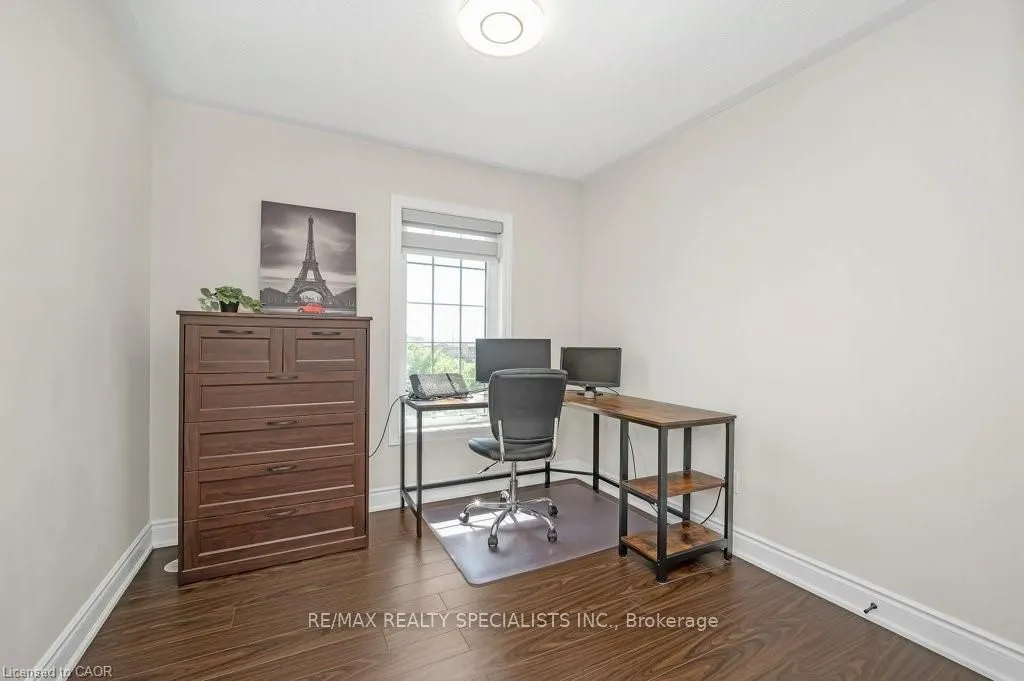 34 Aspen Hills Road, #3