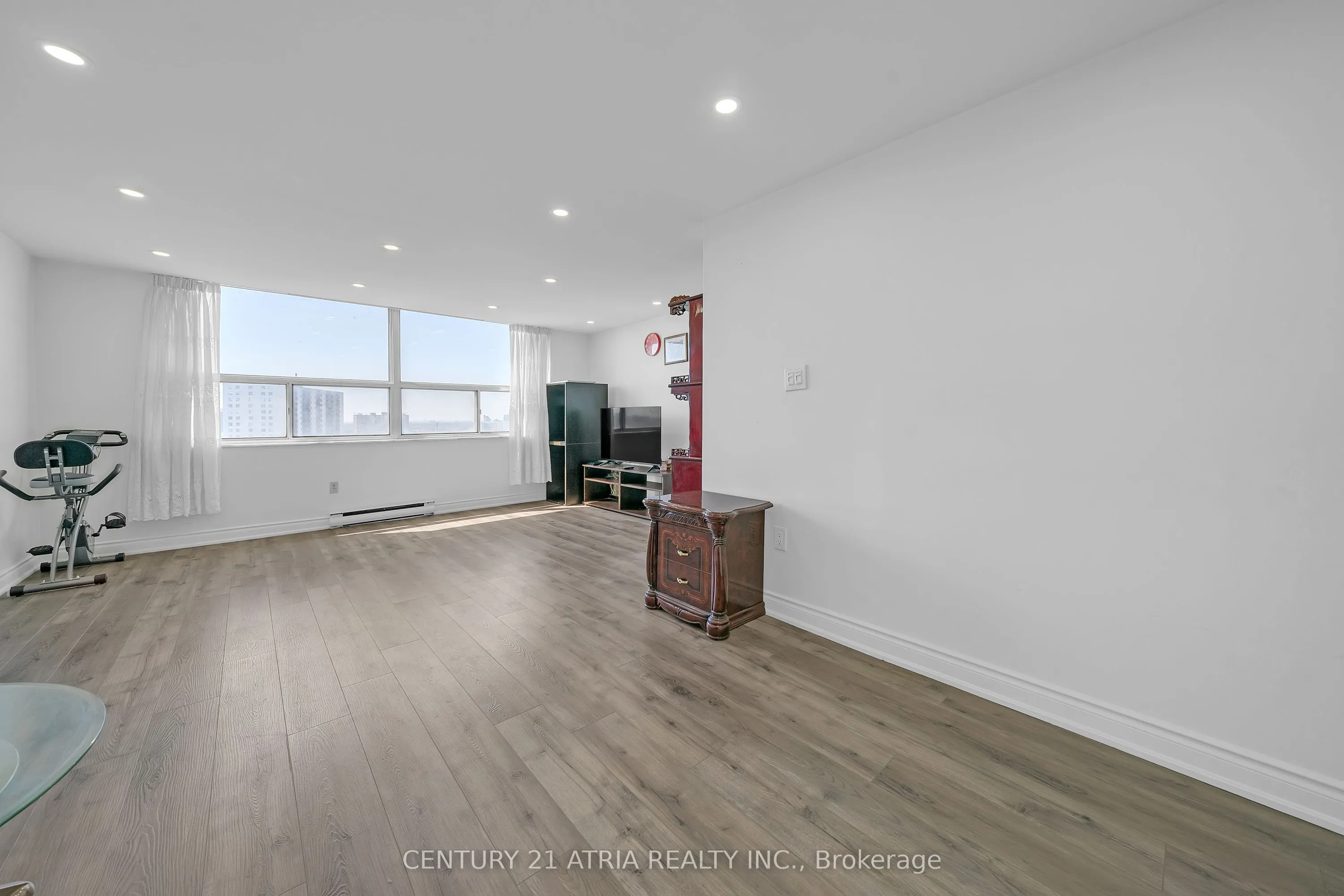 10 Tobermory Drive, #1102