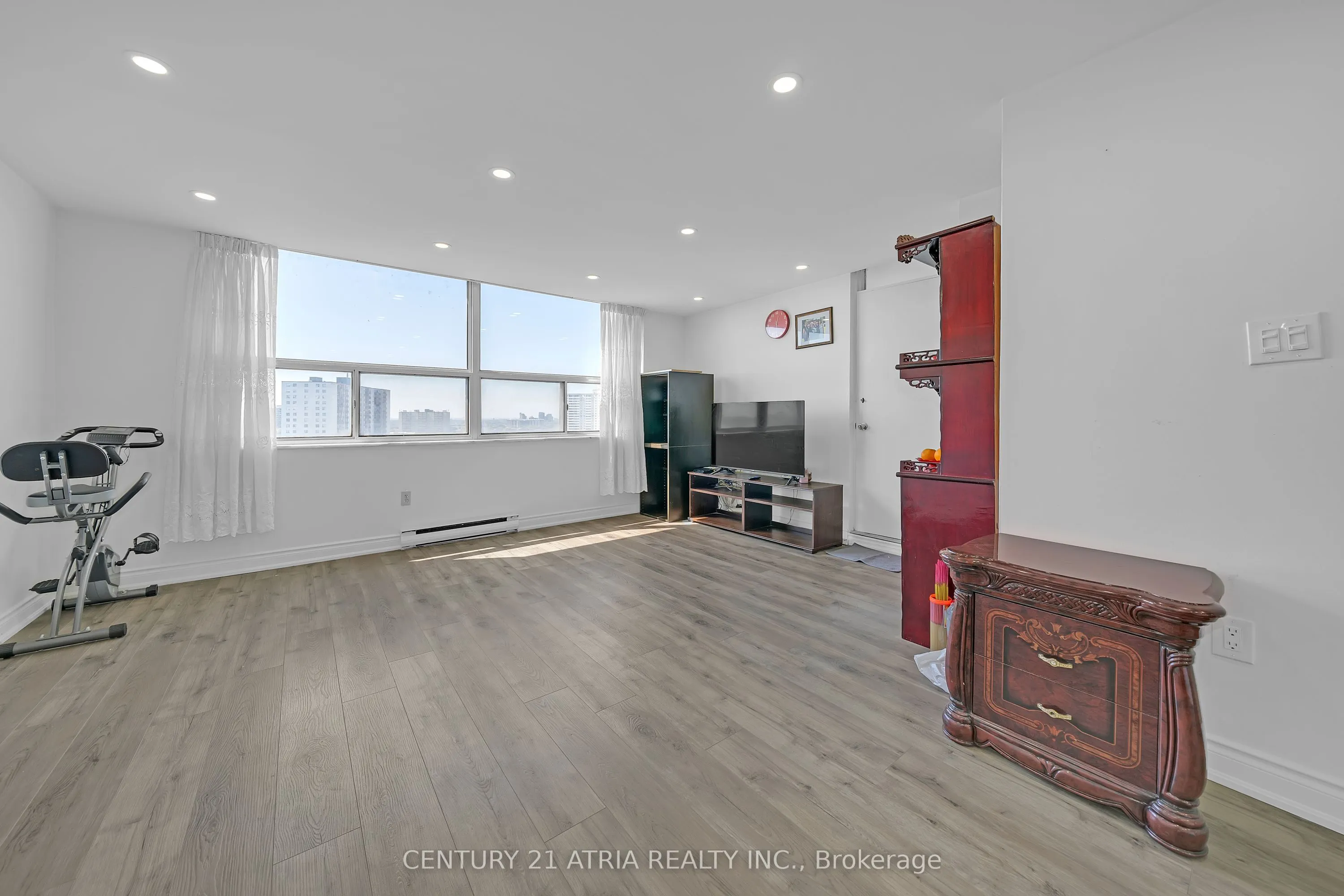 10 Tobermory Drive, #1102