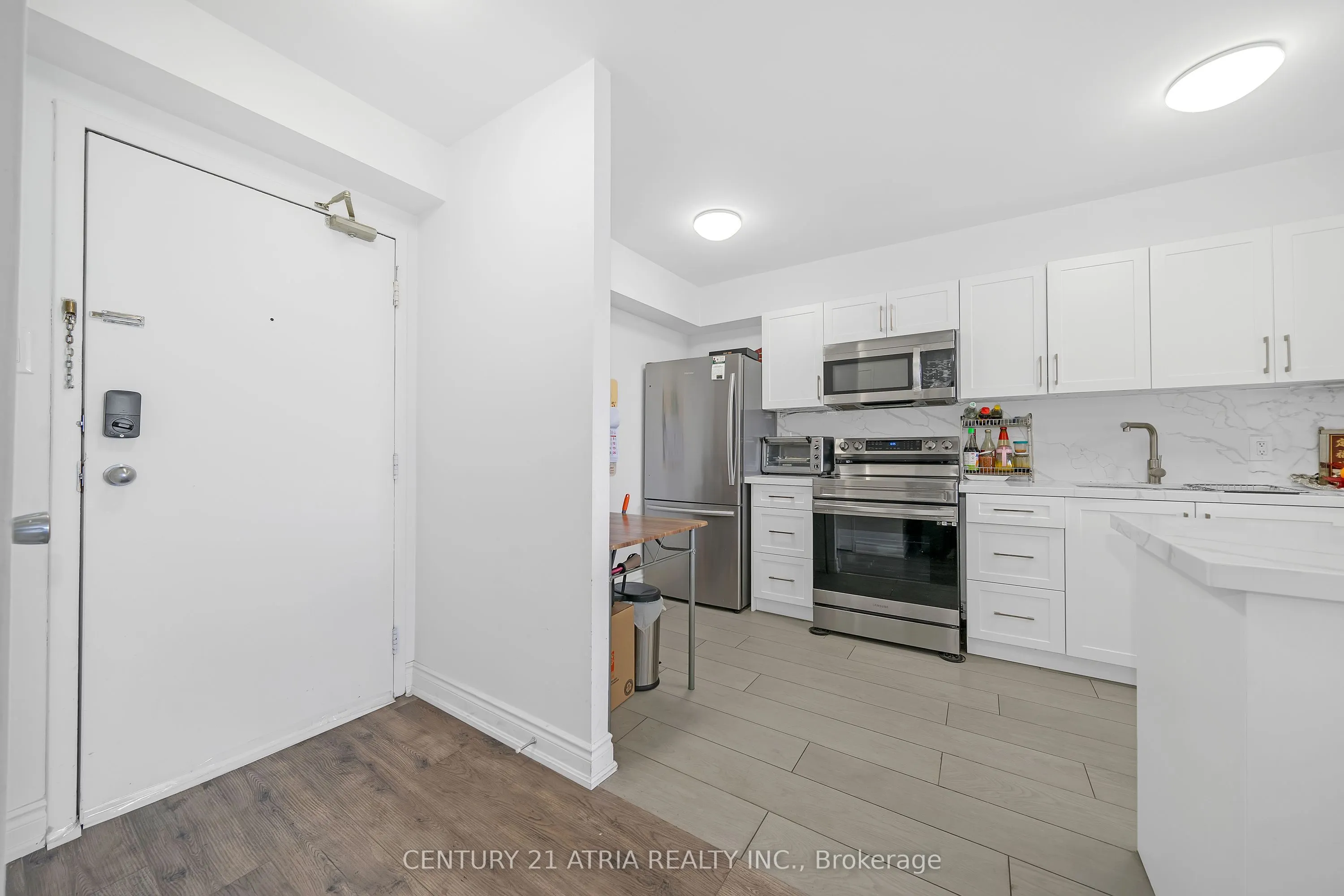 10 Tobermory Drive, #1102