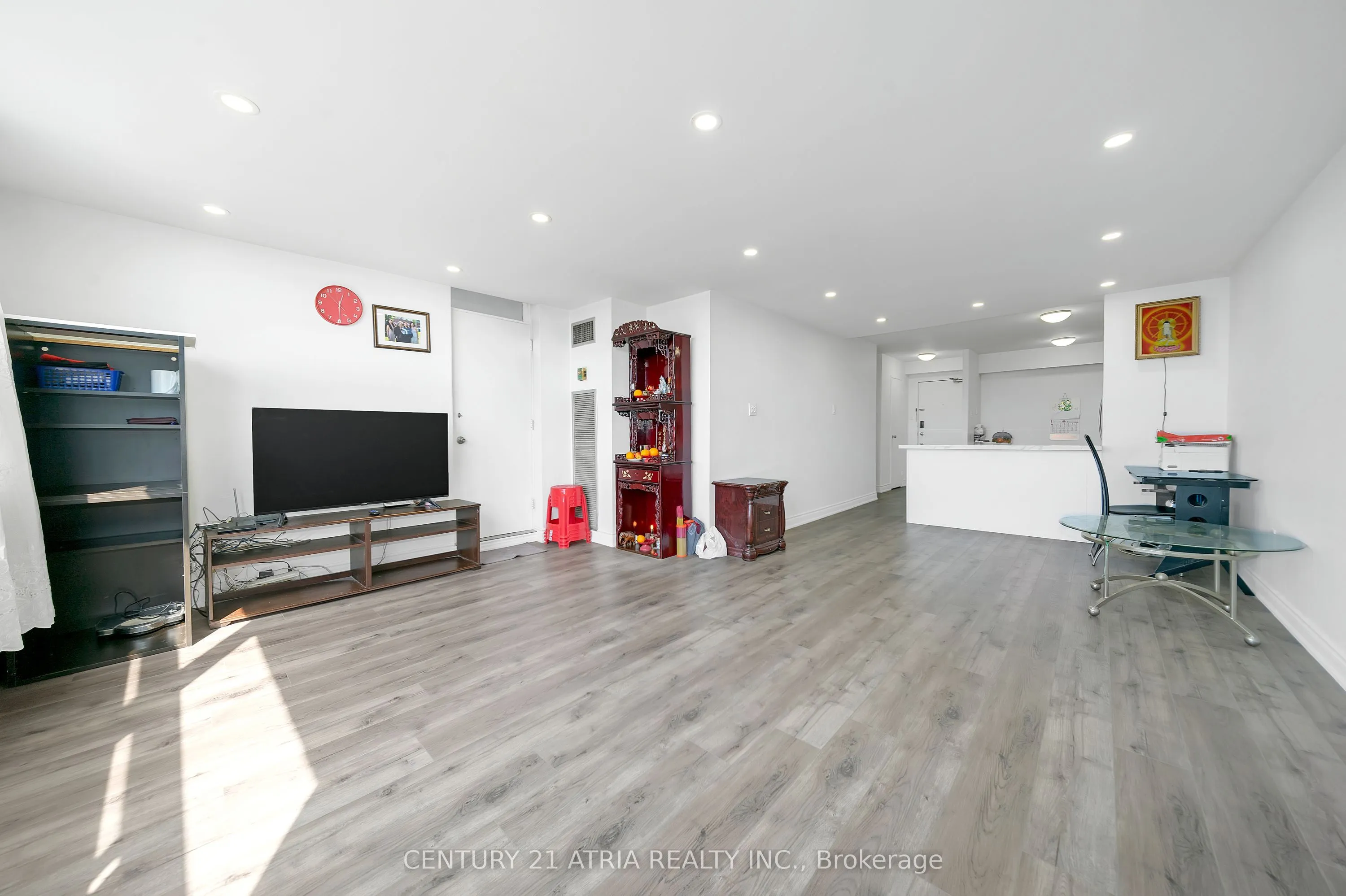 10 Tobermory Drive, #1102