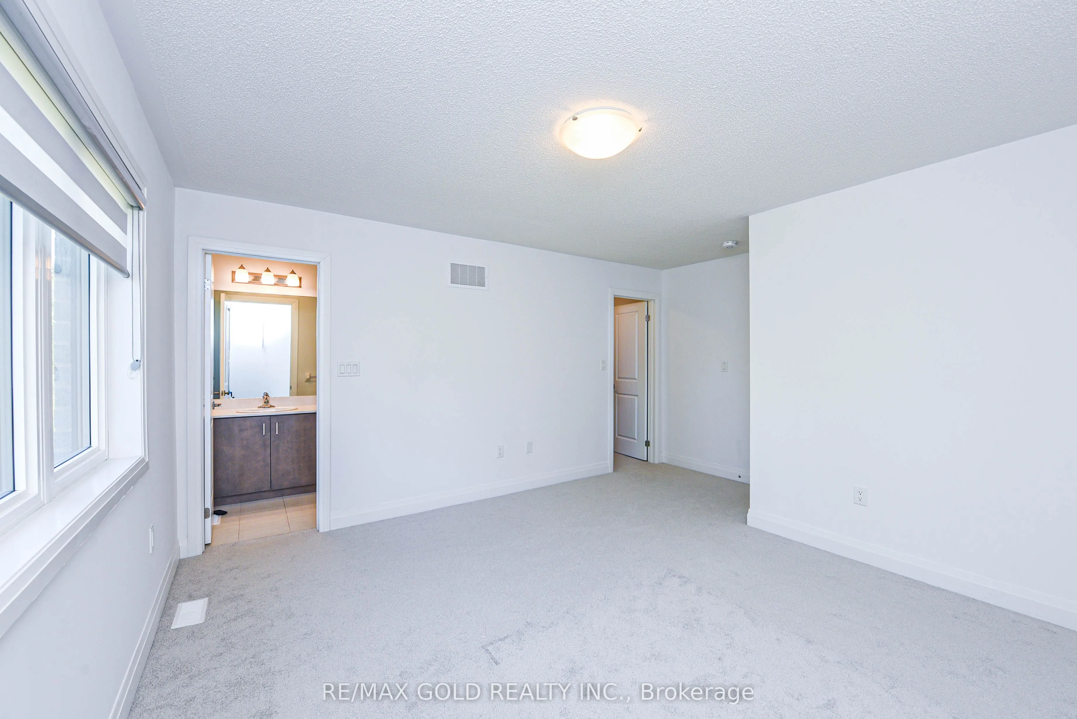 48 Windtree Way