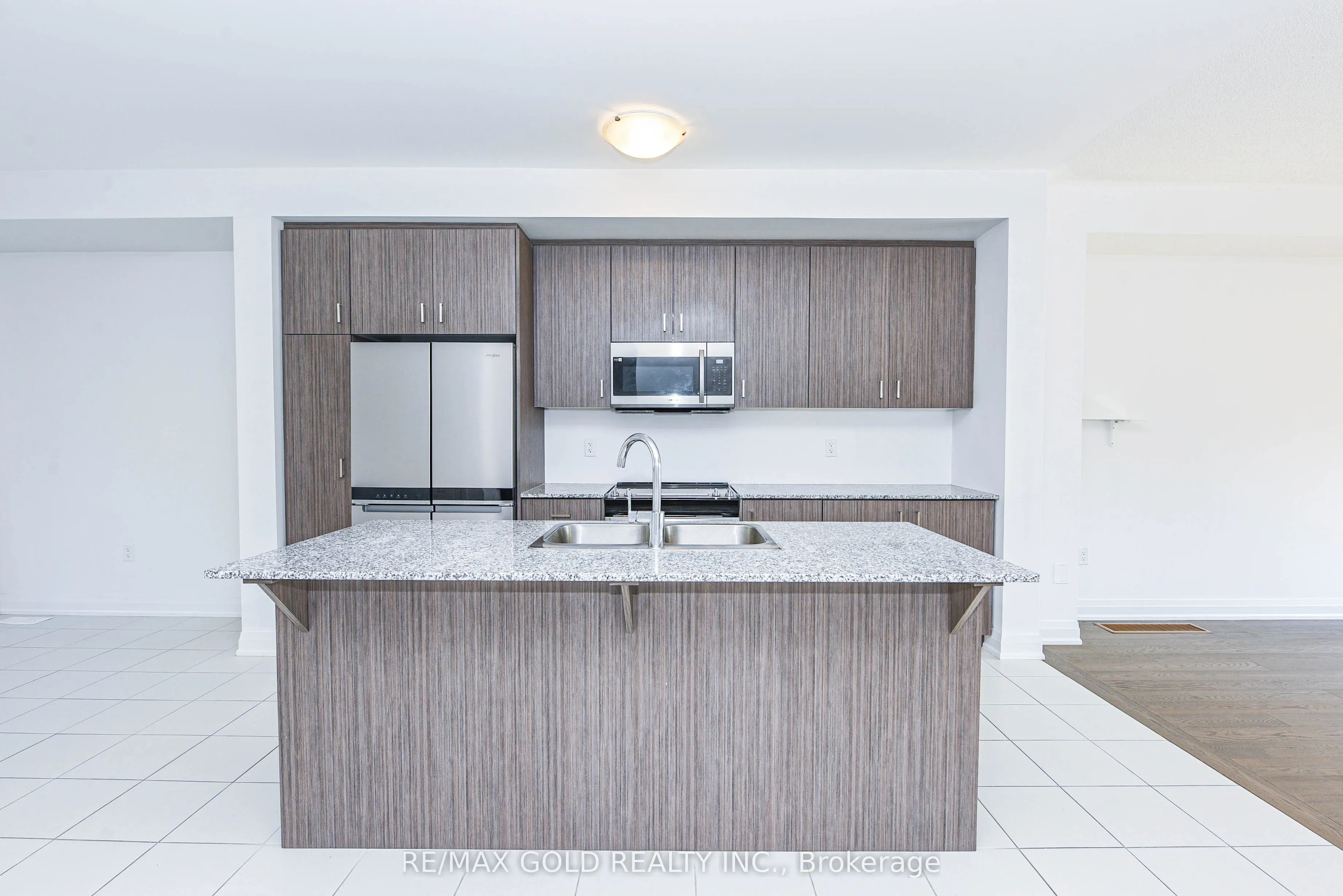 48 Windtree Way