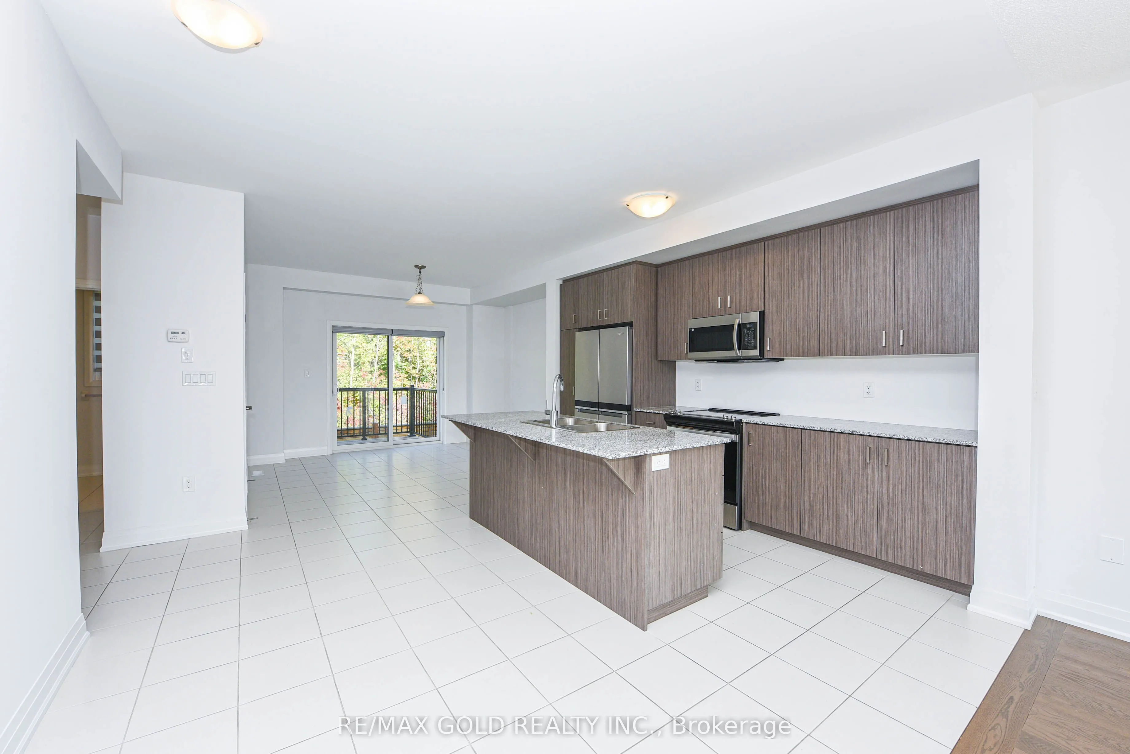 48 Windtree Way
