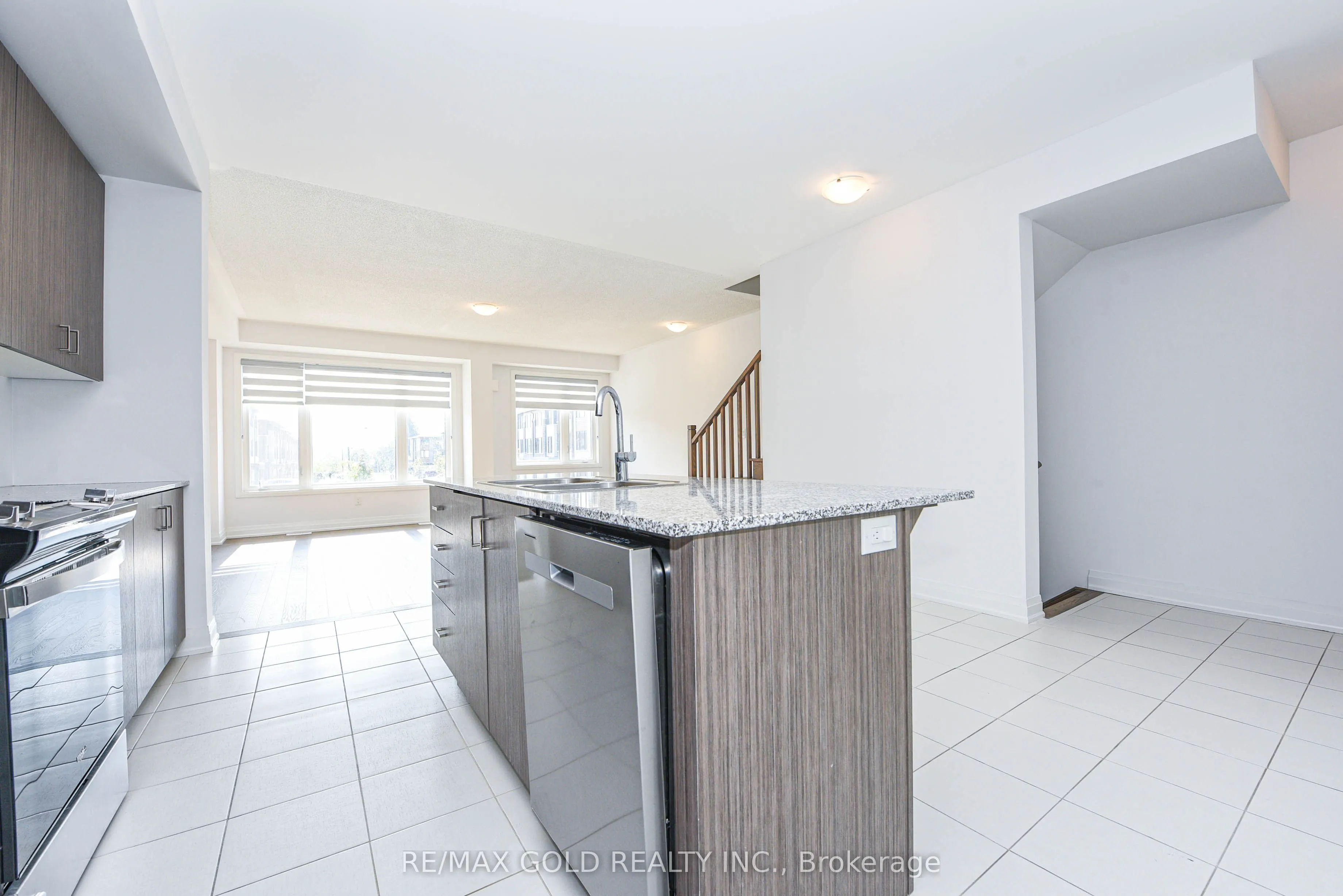 48 Windtree Way