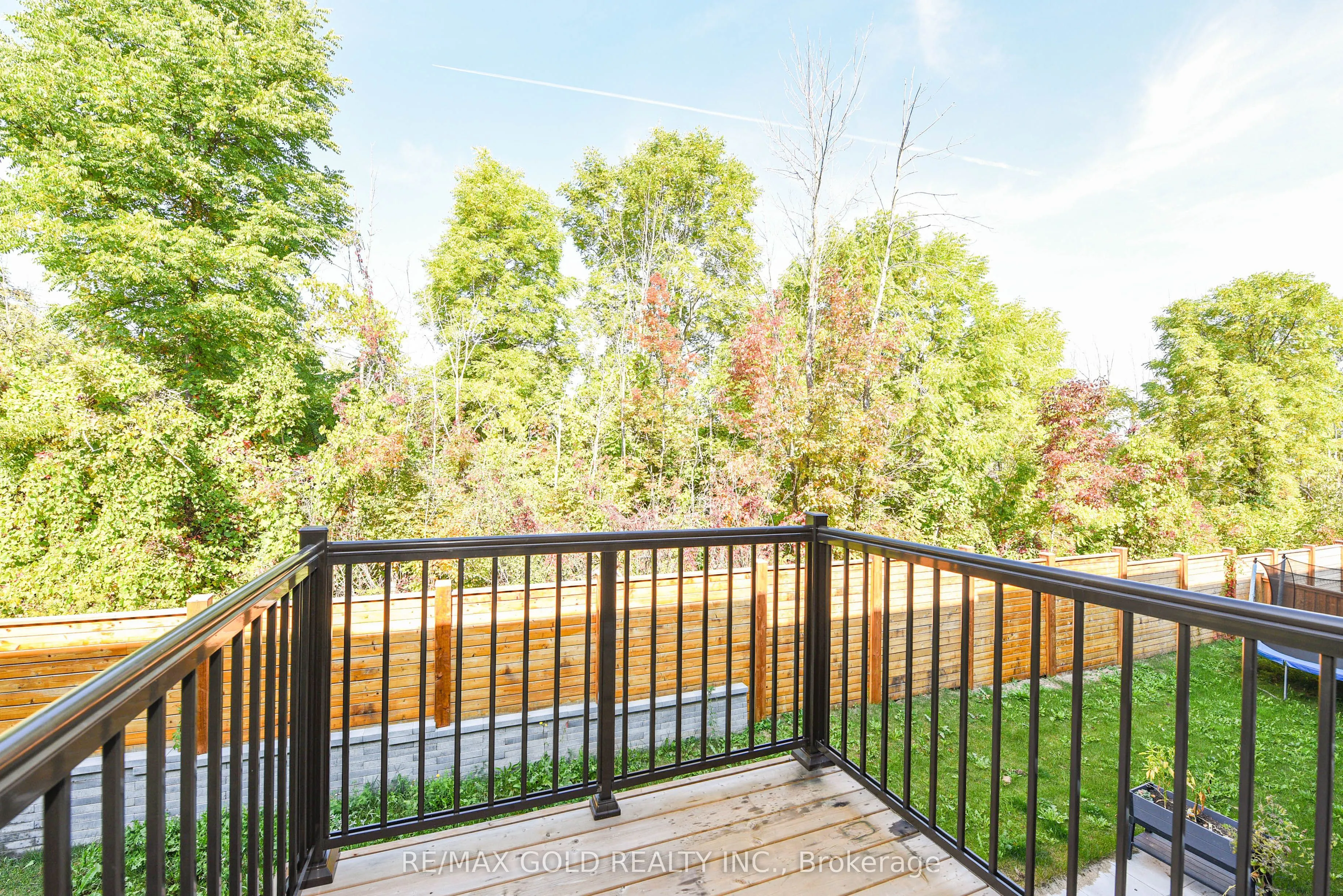 48 Windtree Way