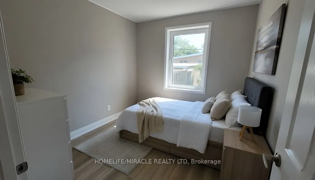 71 Mcmurchy Avenue, #Main
