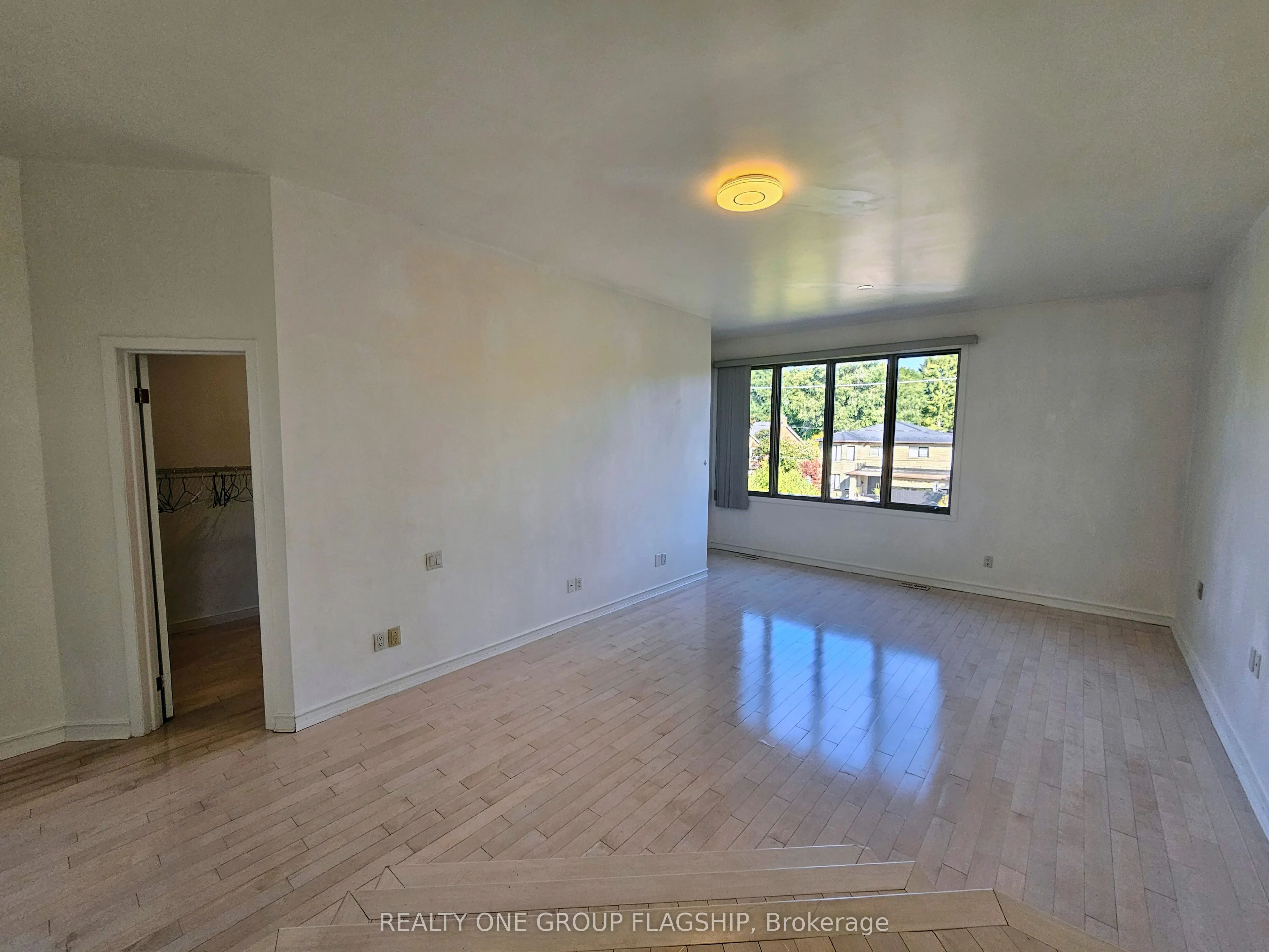 17 King Georges Drive
