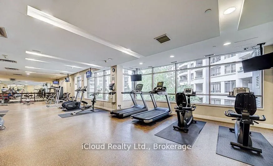 3888 Duke of York Boulevard, #236