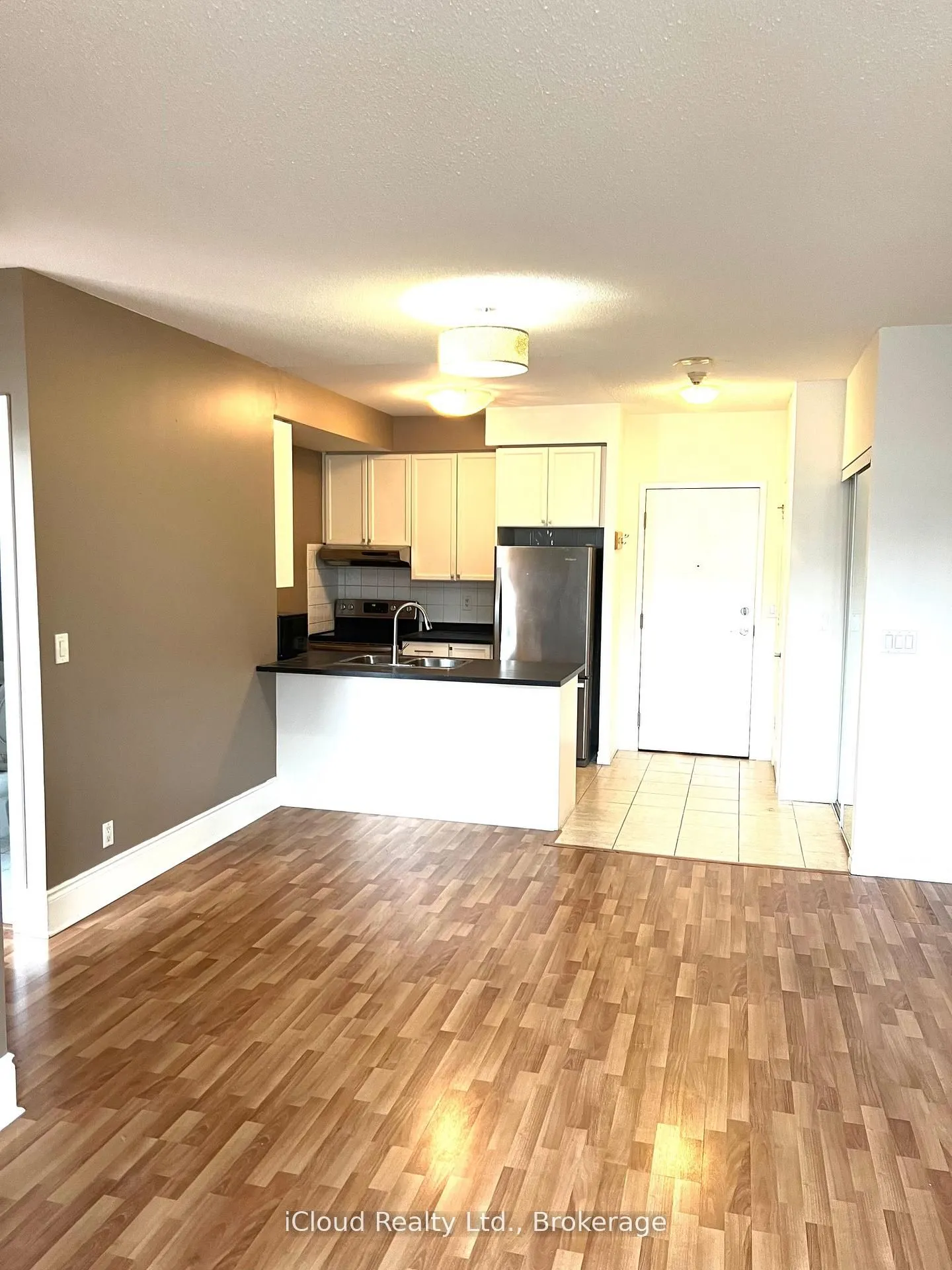 3888 Duke of York Boulevard, #236