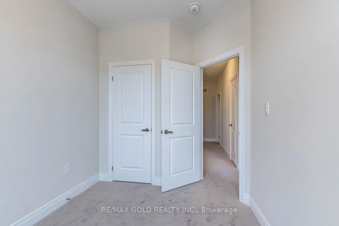 1295 Dempster Lane