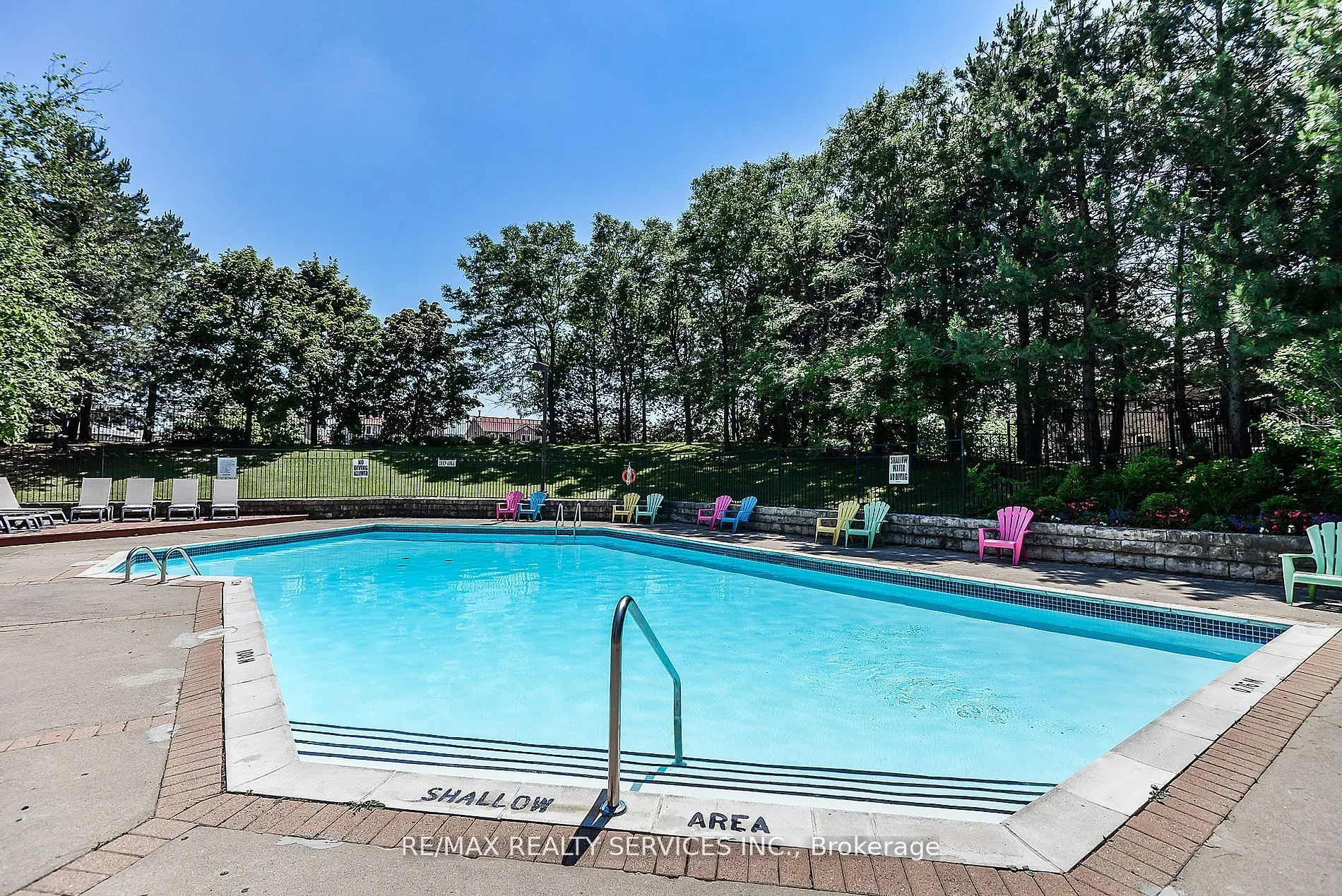 20 Cherrytree Drive, #411