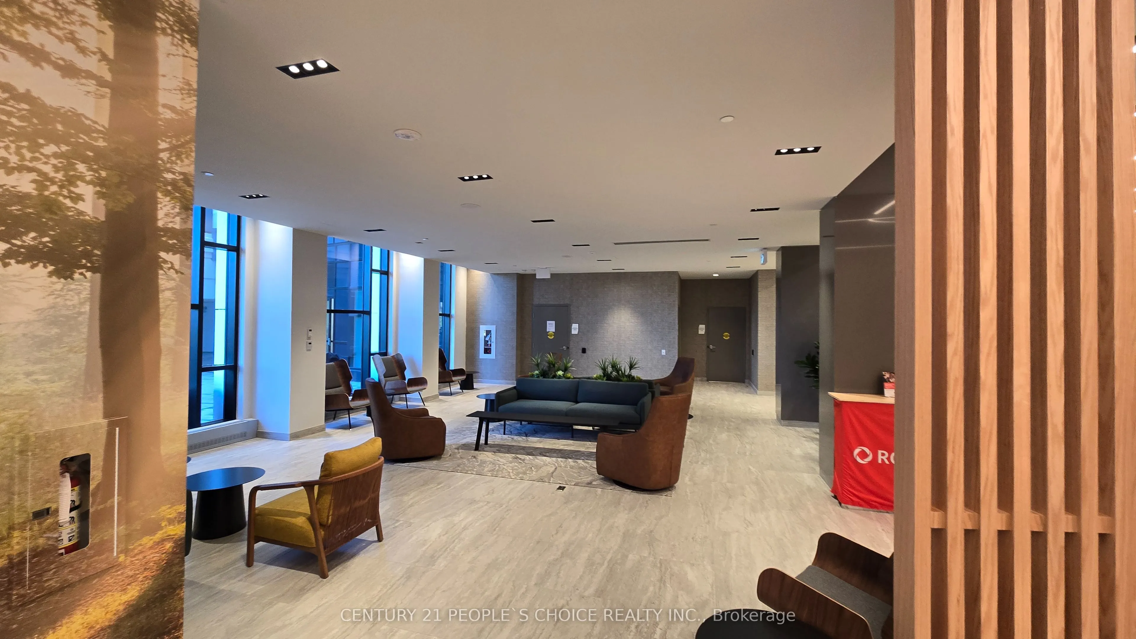 2485 Eglinton Avenue W, #404
