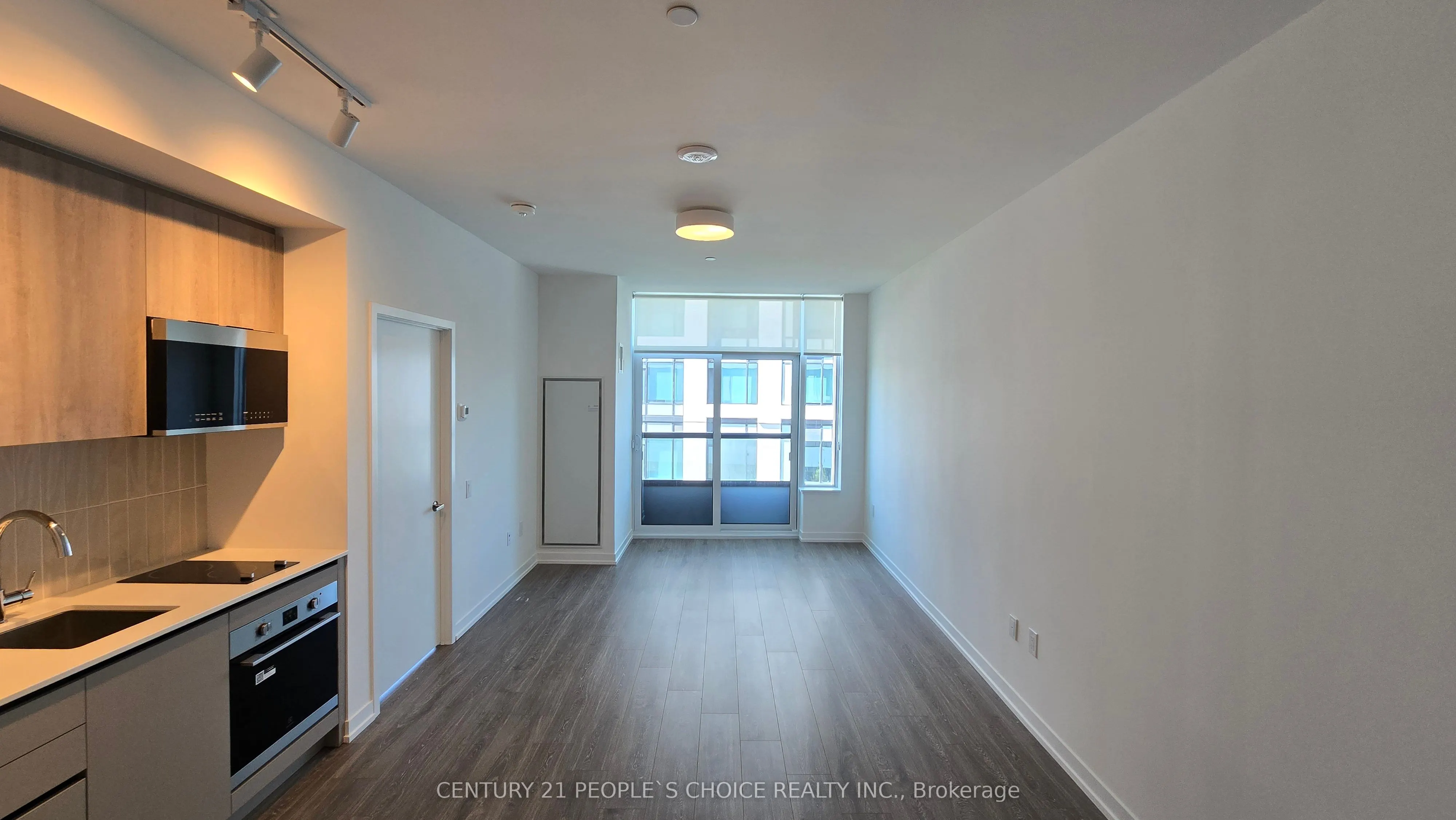 2485 Eglinton Avenue W, #404