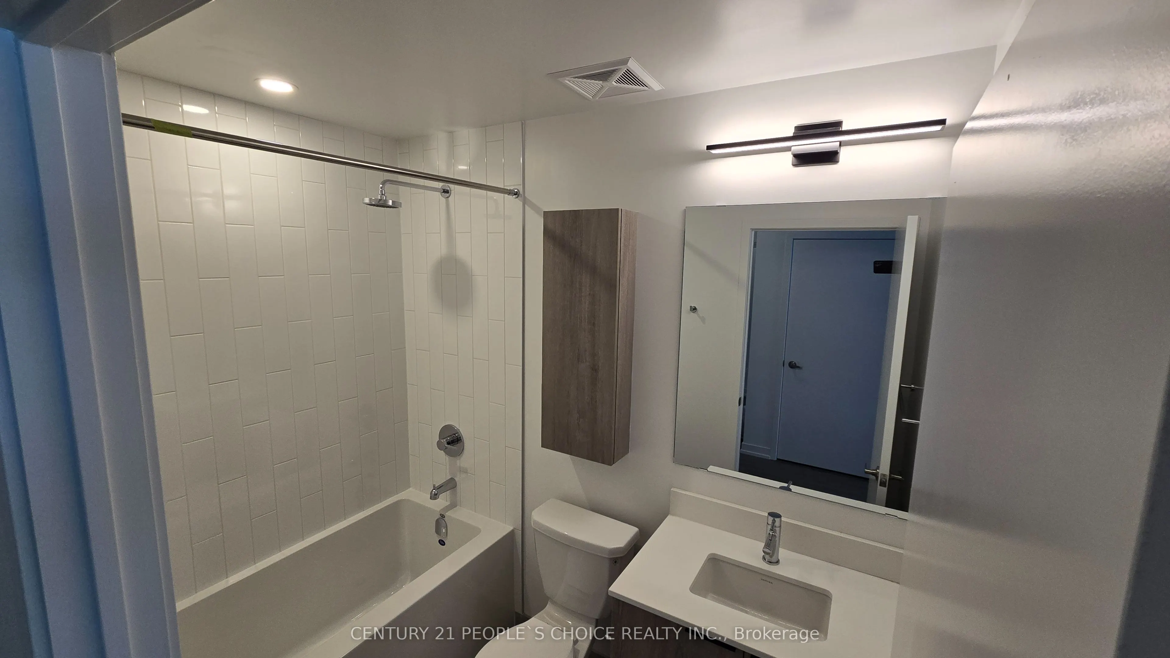 2485 Eglinton Avenue W, #404